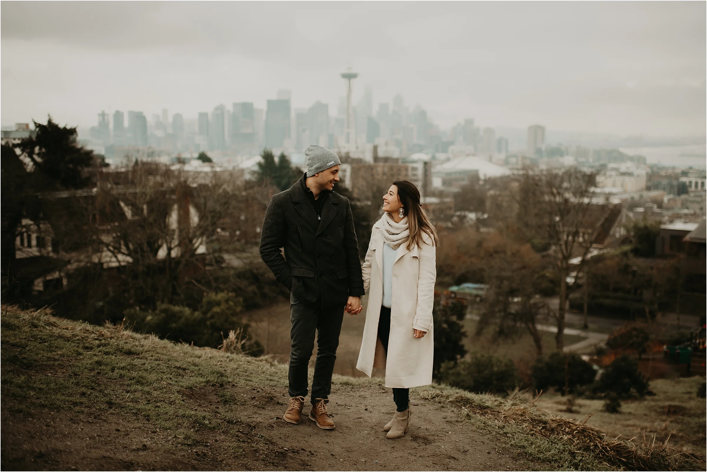 Seattle Proposal at Kerry Park by Seattle Wedding Photographer Kamra Fuller Photography