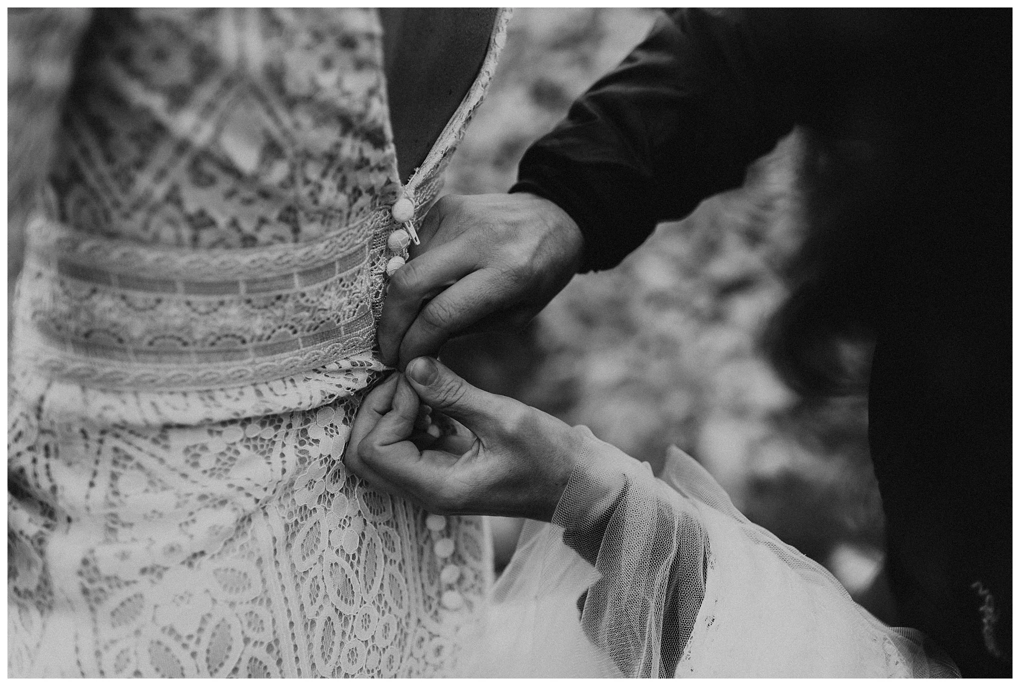 Pinnacle Peak Adventure Elopement at Mt. Rainier National Park by Seattle Elopement Photographer, Kamra Fuller Photography - Seattle Wedding Photographer