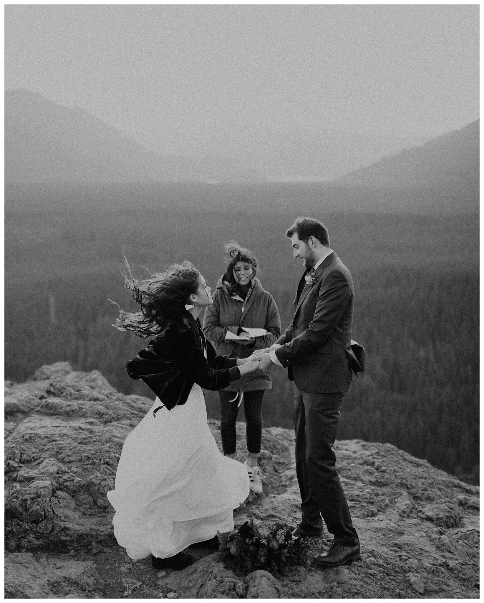 Rattlesnake Lake Elopement Photographer