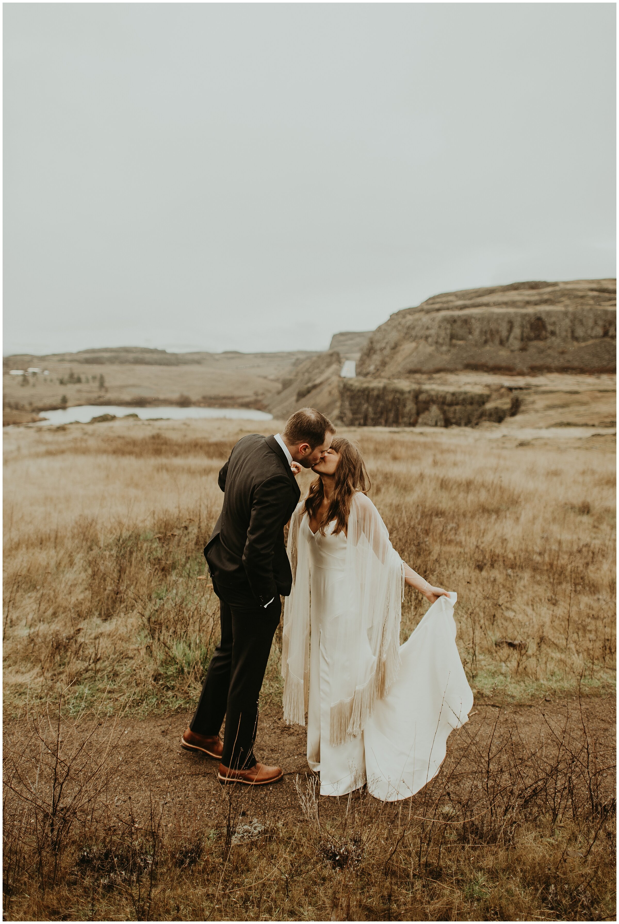 Shane + Cate's Wedding Portrait Session at Horse Thief Butte, Columbia River Gorge by PNW Elopement Photographer, Kamra Fuller Photography