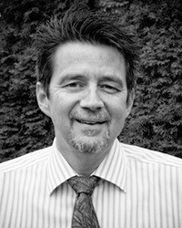 The Canadian Experience and the Storm in the United States Phillip Hills Executive Regional Director Western Canada, Association of Christian Schools International