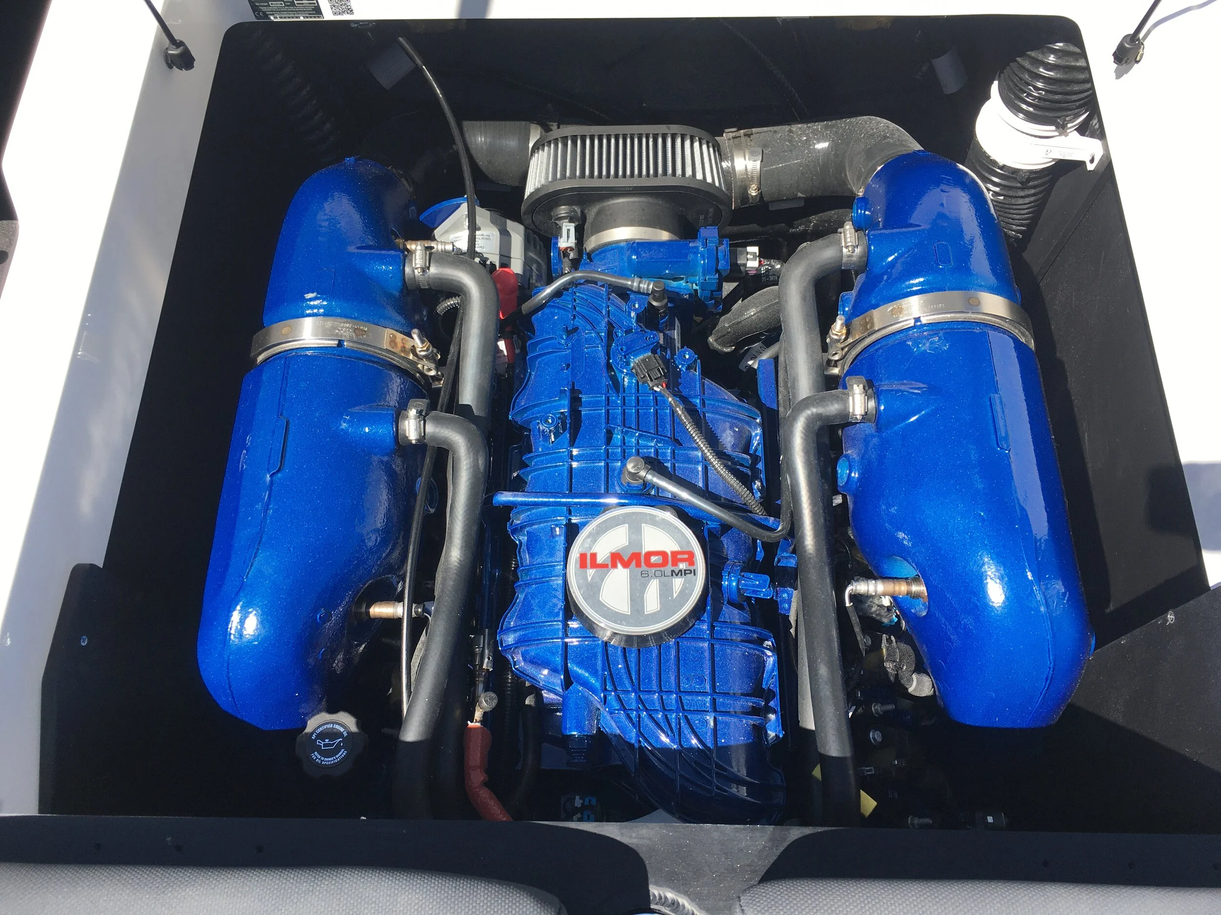 2023 MasterCraft XT 24 Navy Blue Metal Flake — Midwest Water Sports