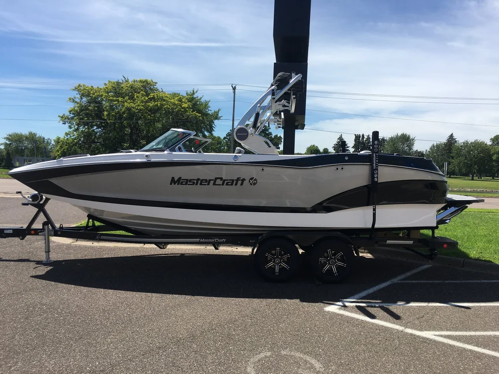 2021 Mastercraft X24 Wake Surf Boat For Sale Midwest Water Sports Mastercraft Supra Moomba Boats