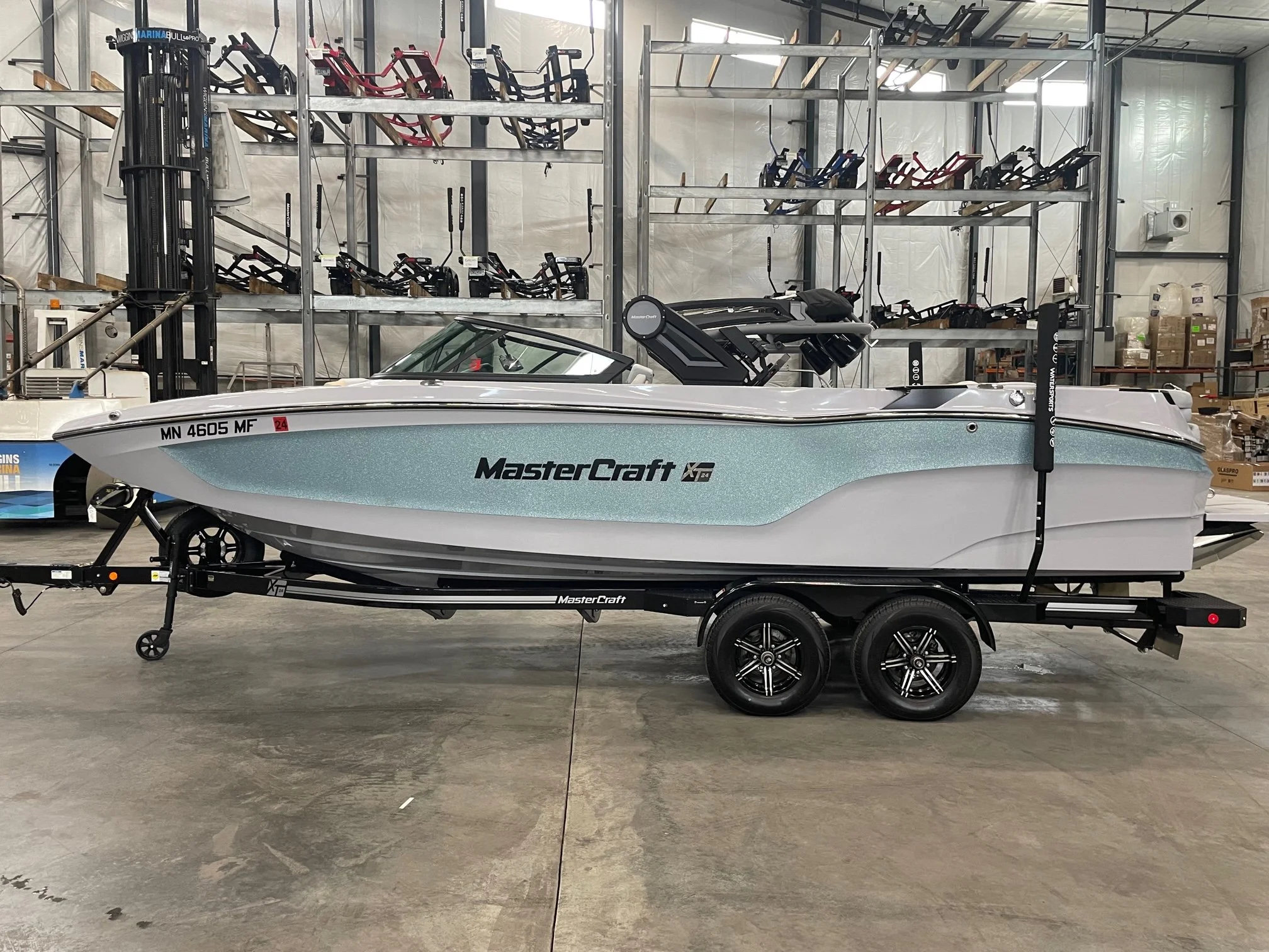 Modellino Mastercraft Malibu Moomba Modellino Barca Sci D'acqua Mastercraft Moomba Supra In Scala 1:64 - Collezionabile Modellino Barca Sci Acqua