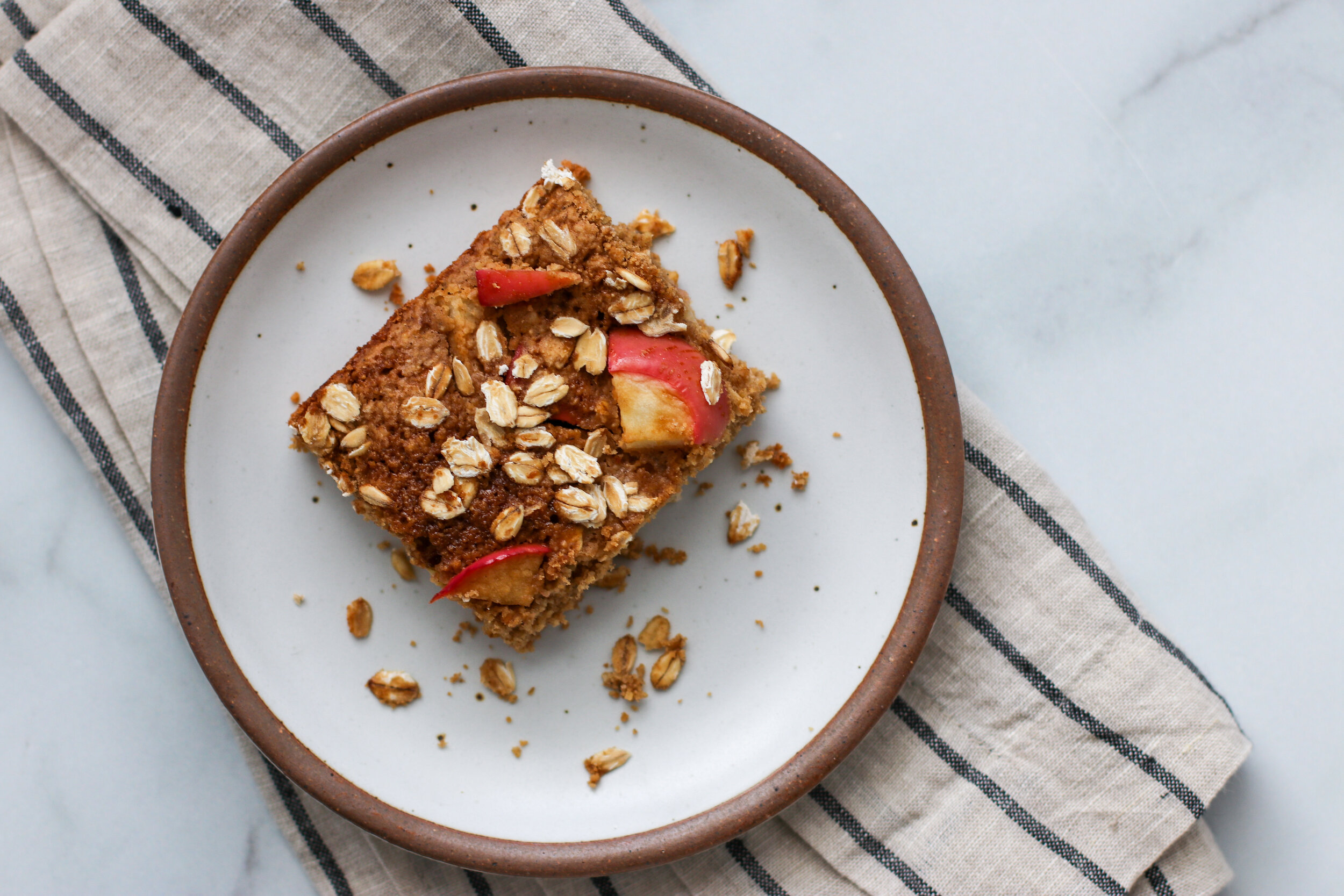 Apple Oat Breakfast Cake 1.jpg