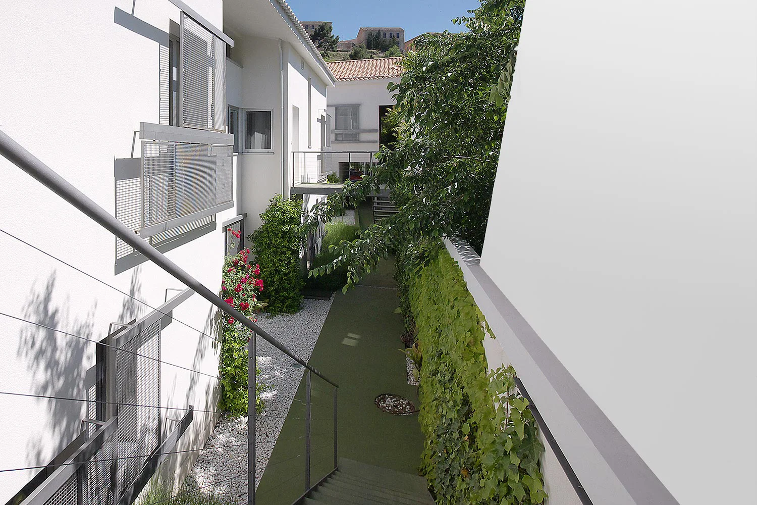 romerovallejo_housing_1 copy.jpg