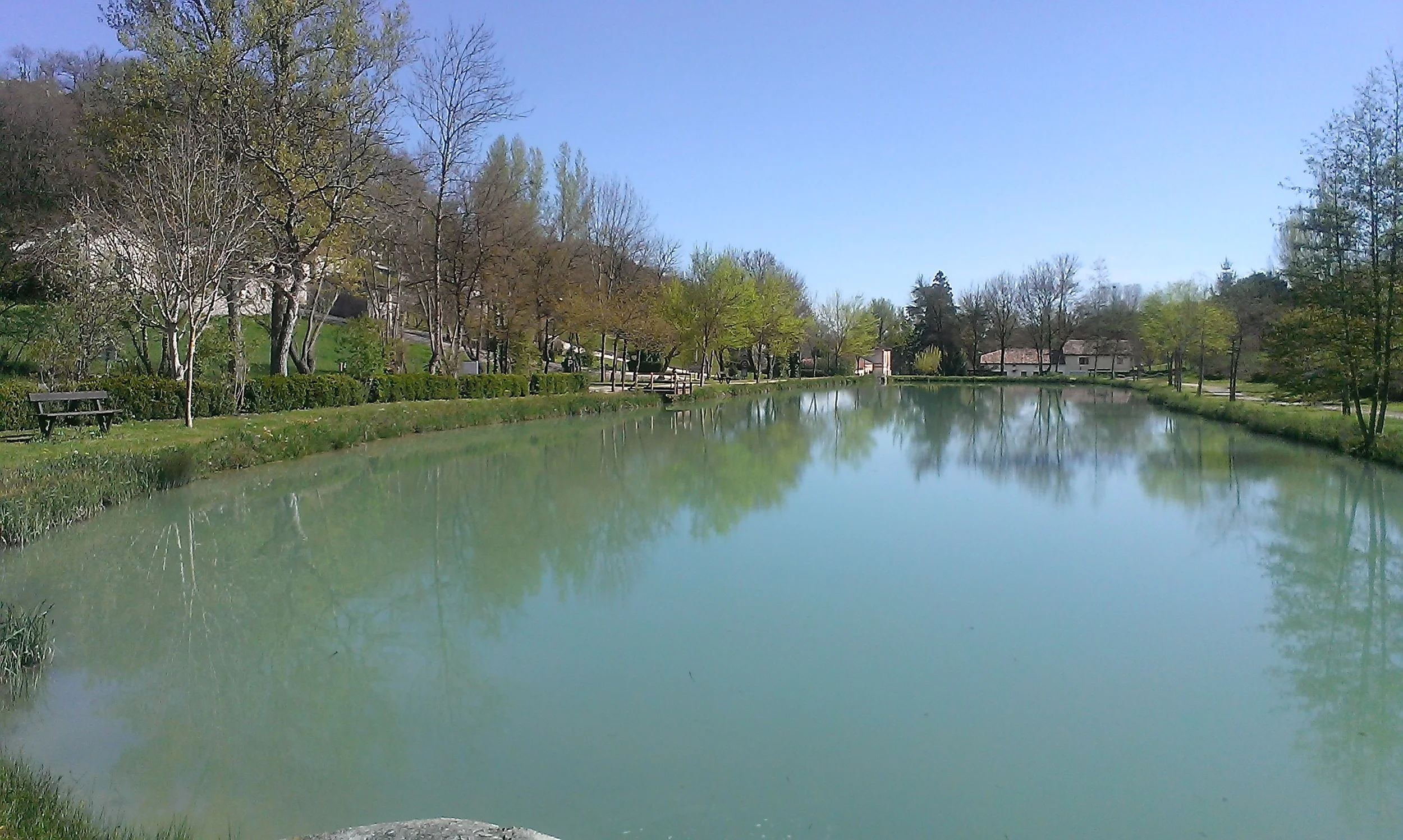 Touffailles, fishing pond