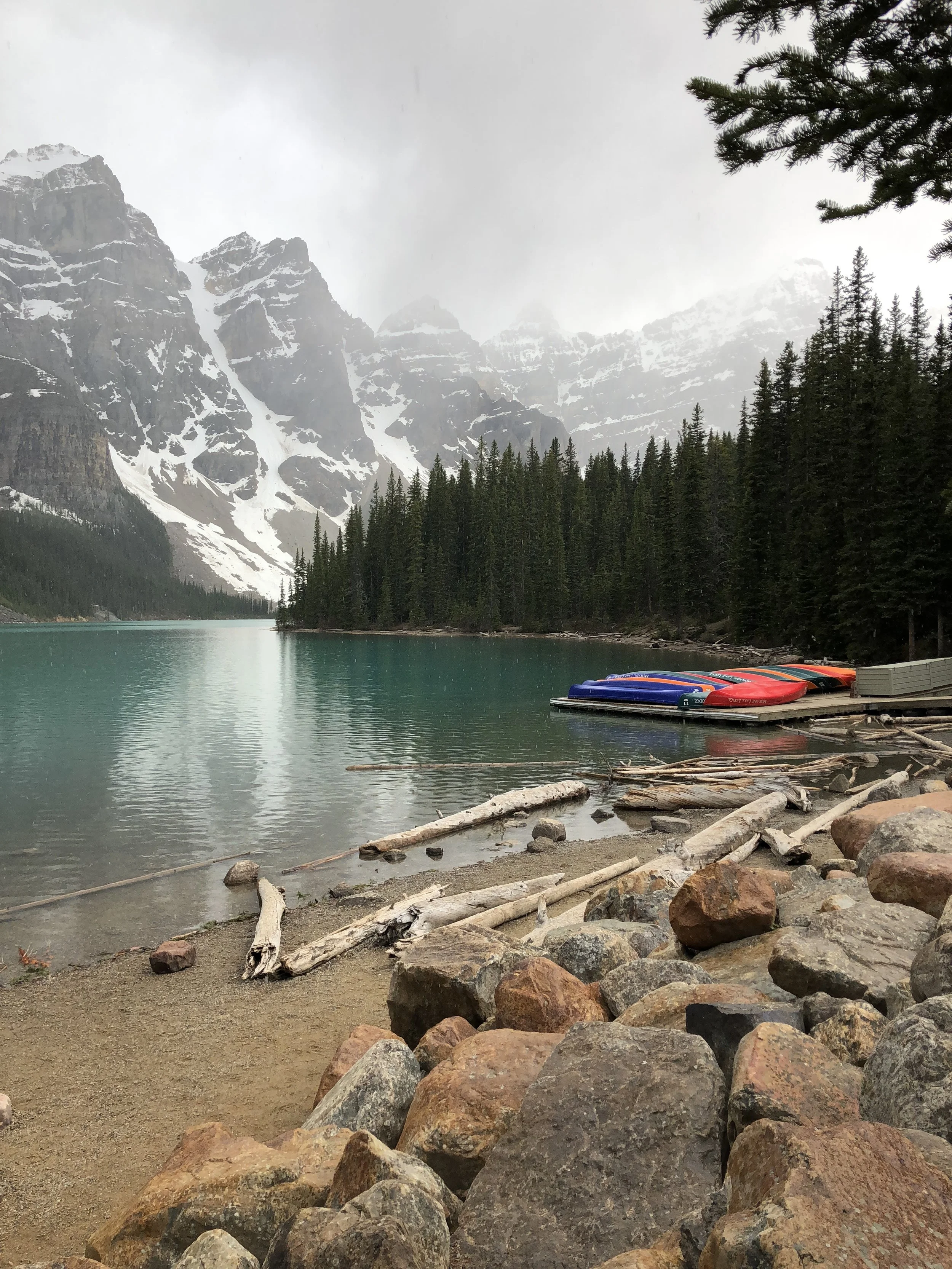  Moraine Lake  