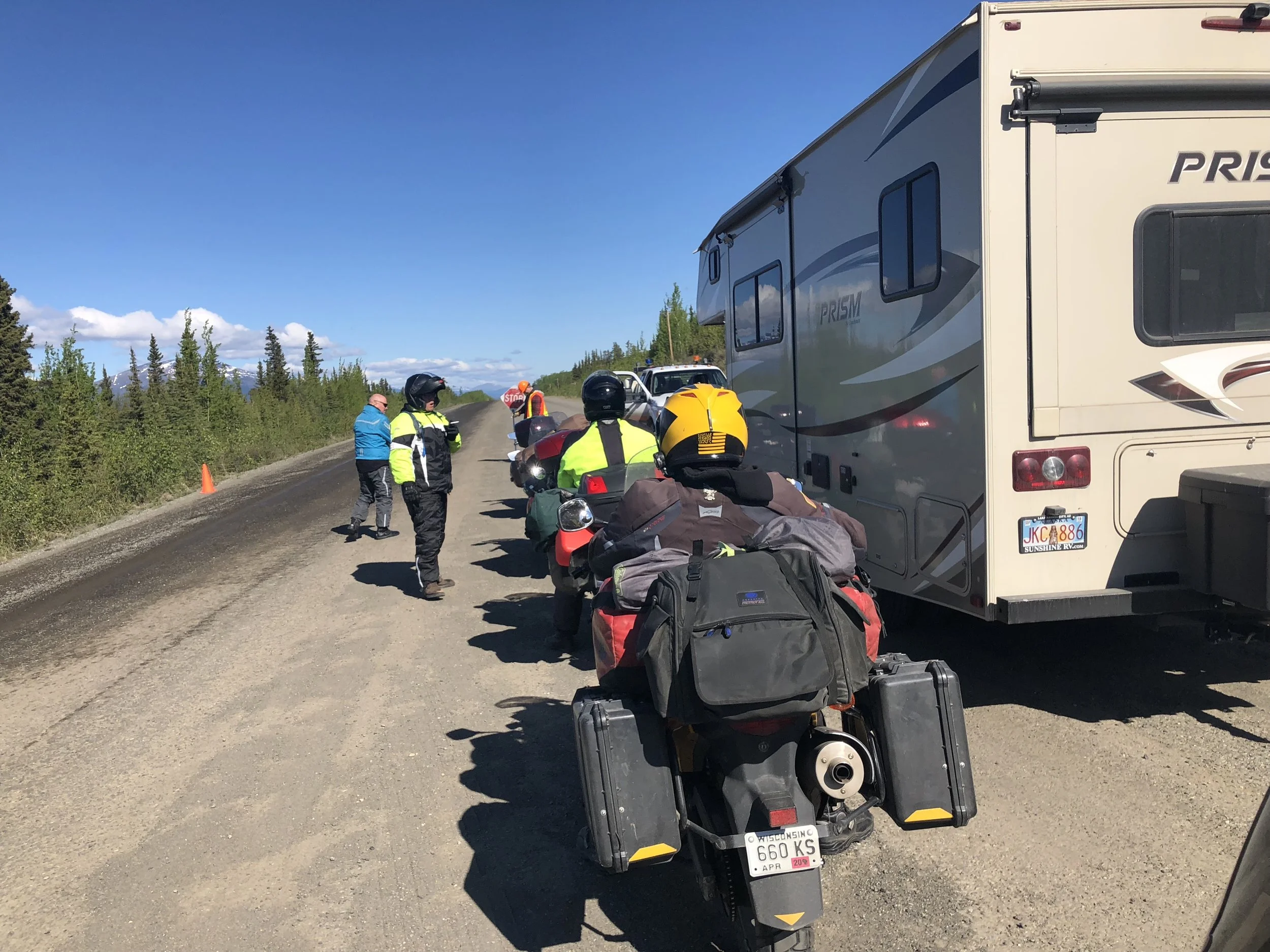  Motobikes go to the front when there’s construction  