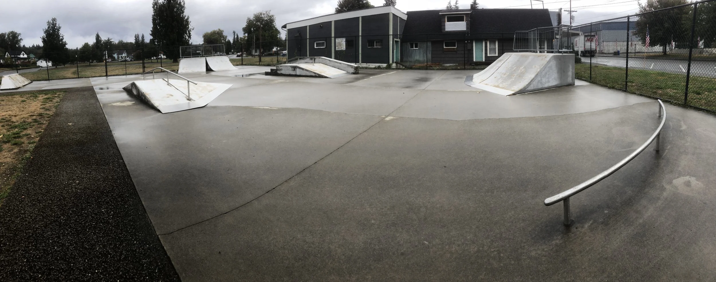  Sultan Sky-High Skate Park 