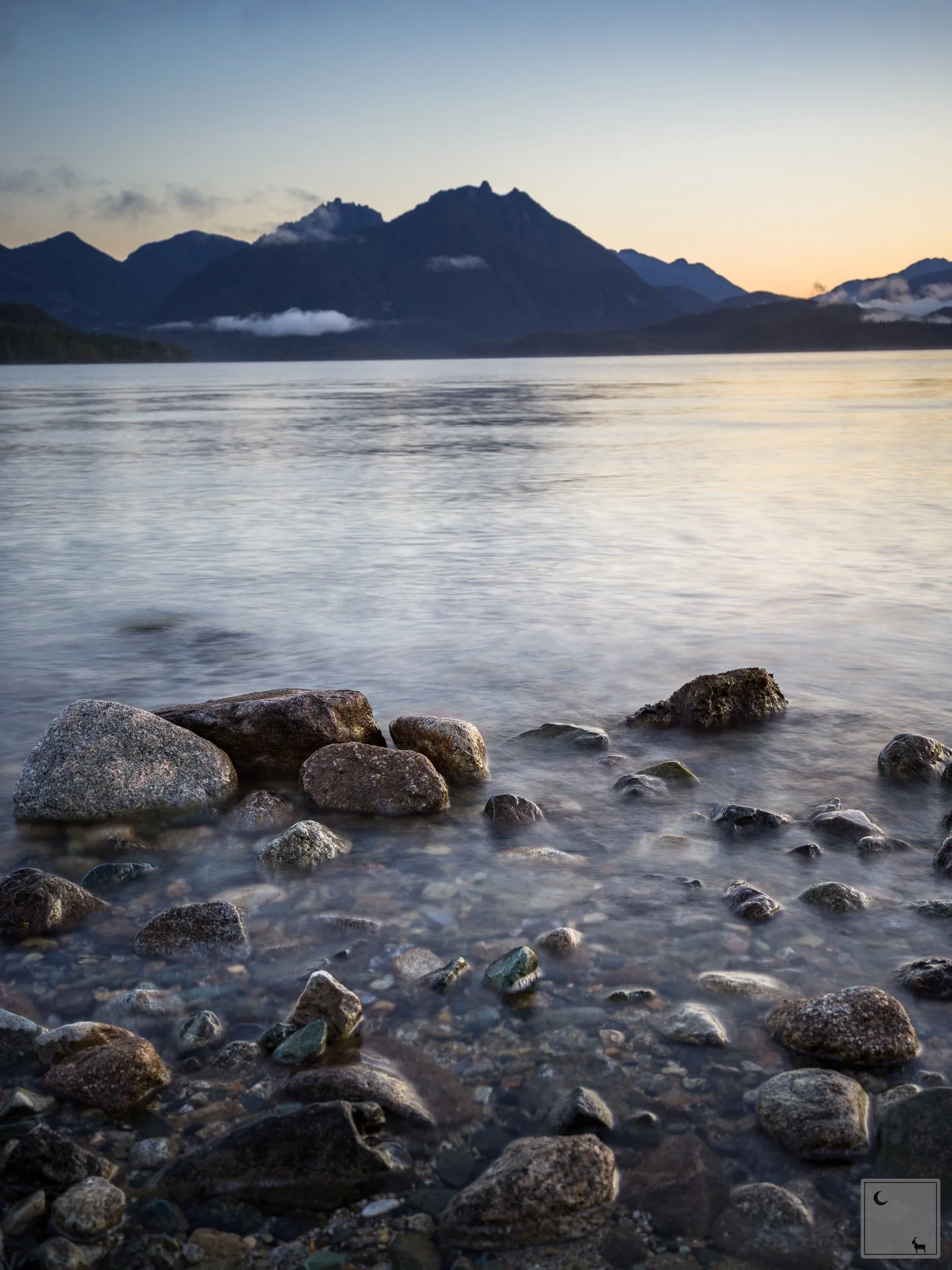  Kennedy Lake • British Columbia 