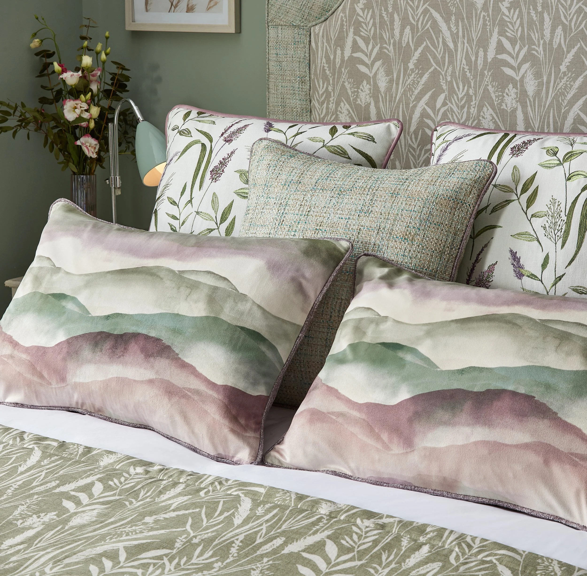 Water_Meadow_Eucalyptus_Cameo_1.jpg