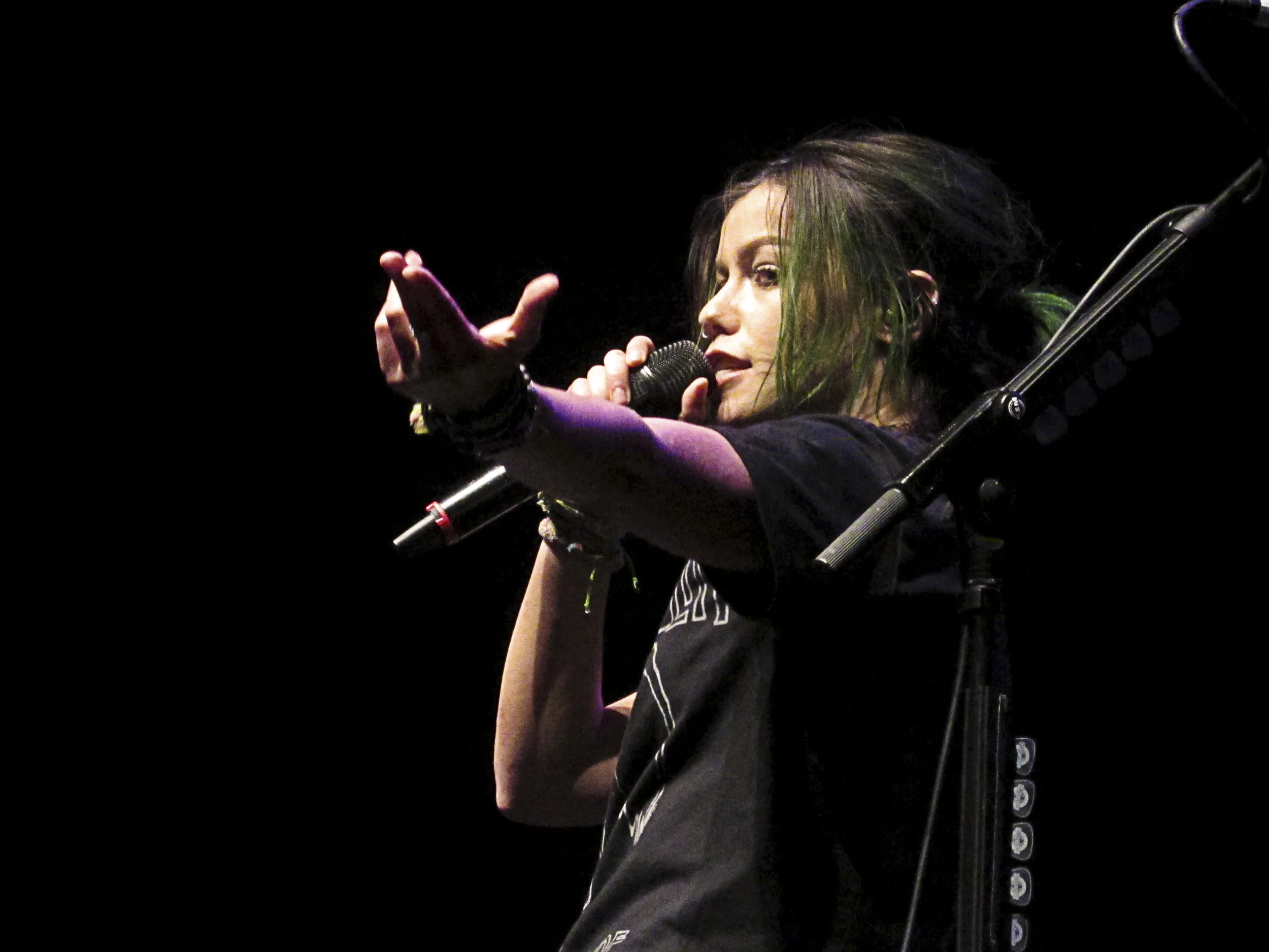 Jenna McDougall of Tonight Alive