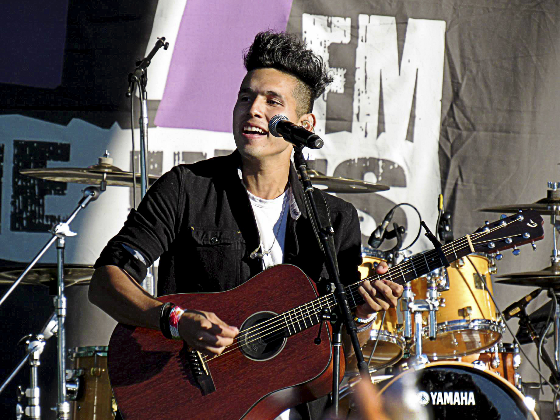 Ismael Cano Jr. of Los 5