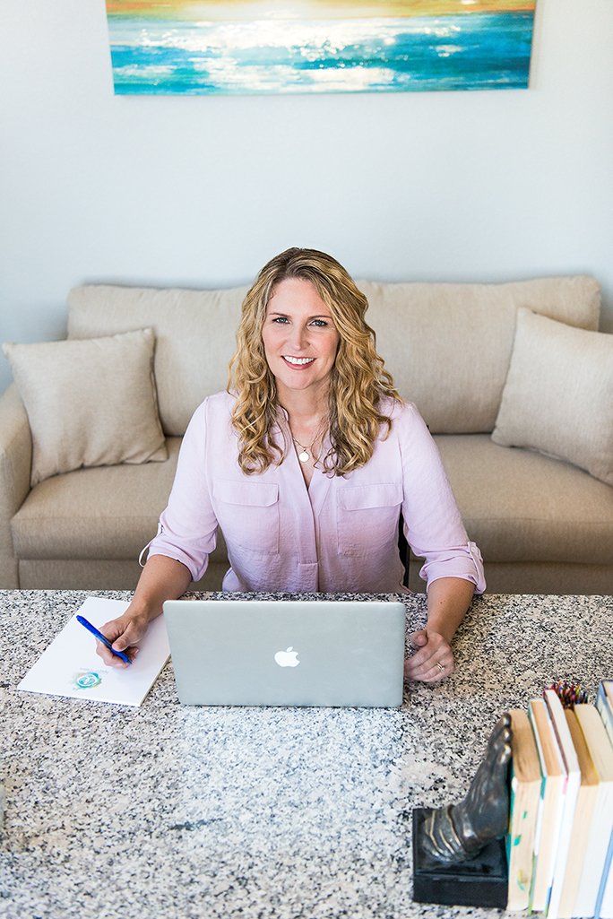 Lifestyle and Personal Branding Images woman working from home on computer laptop portraits by Christina Kiffney 