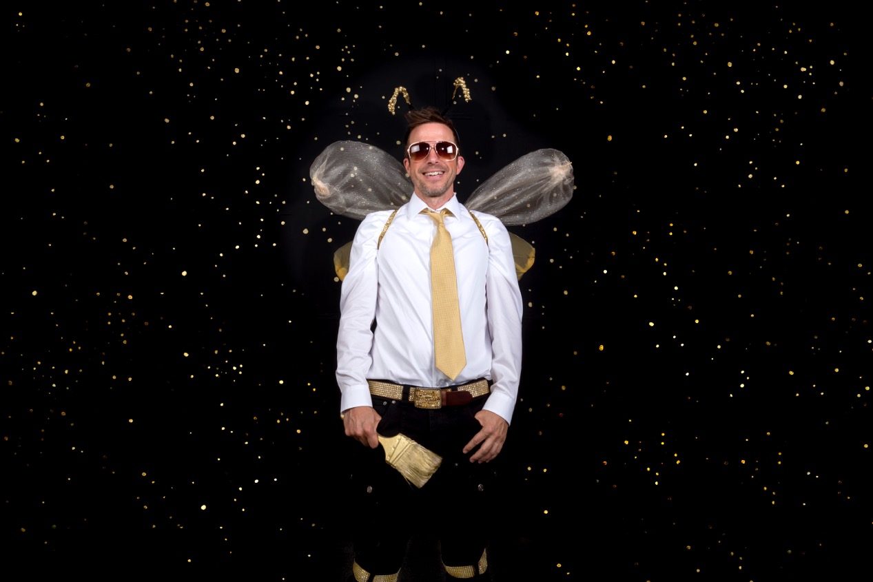 Matthew Willey, Artist and Founder, The Good of the Hive Initiative Artist Matthew Willey is the founder of The Good of the Hive Initiative , and creator of this holiday campaign. He has committed to personally paint 50,000 honeybees – the number necessary for a healthy, thriving hive – in murals around the world. Through art and imagination, The Good of the Hive raises awareness about the importance of honeybees and other pollinators while celebrating their incredible behaviors. Learn more at www.TheGoodoftheHive.com