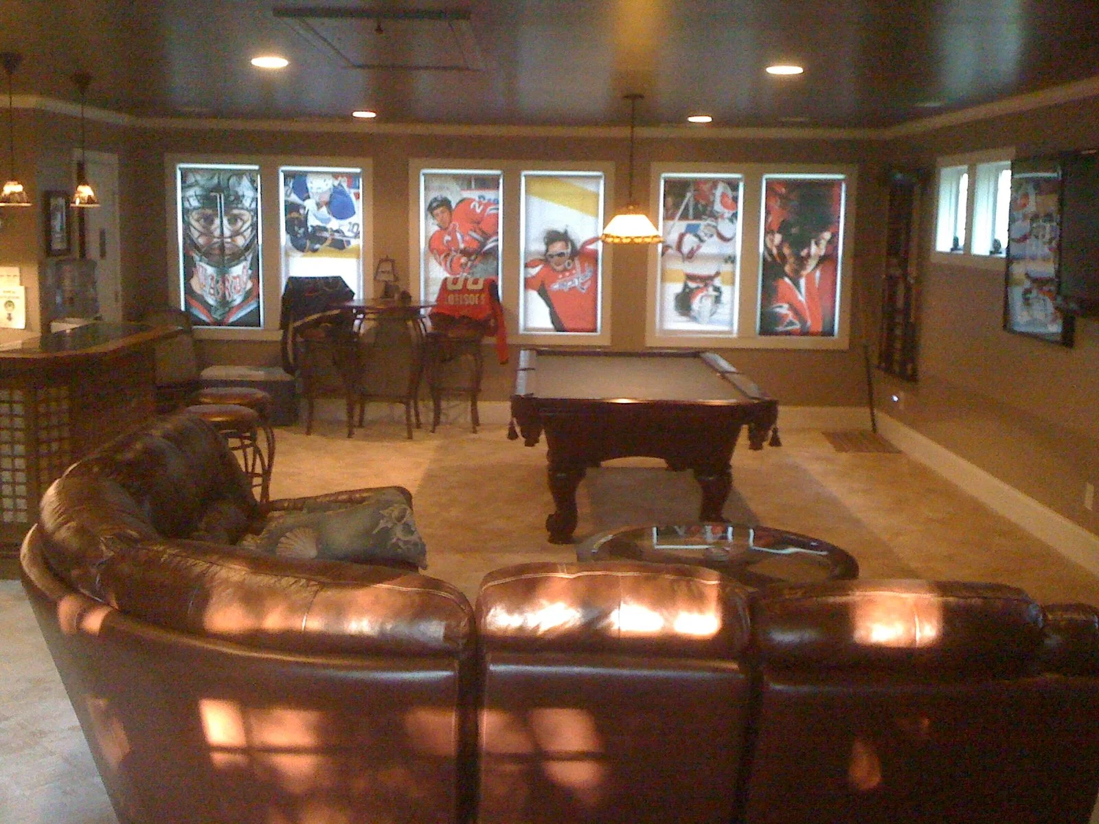 man-cave-sahde.jpg