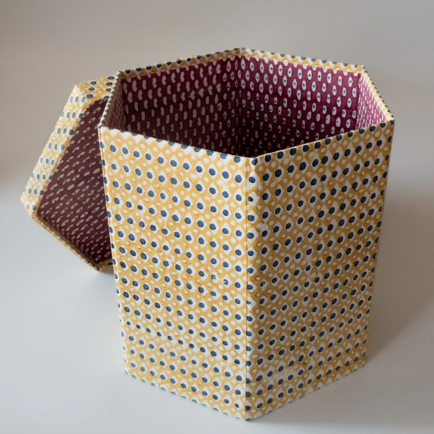 Decorative Bins - India-1020237.jpg