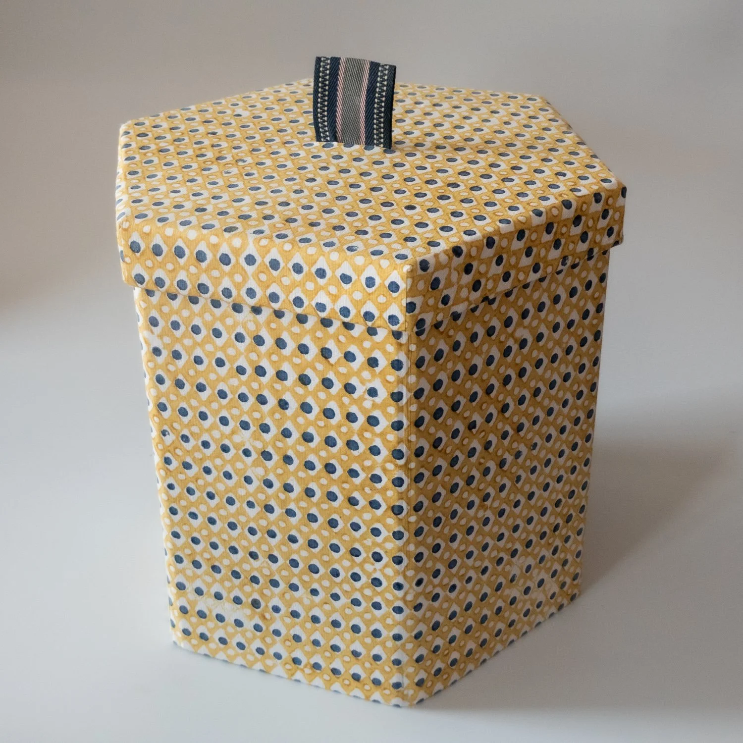 Decorative Bins - India-1020234.jpg