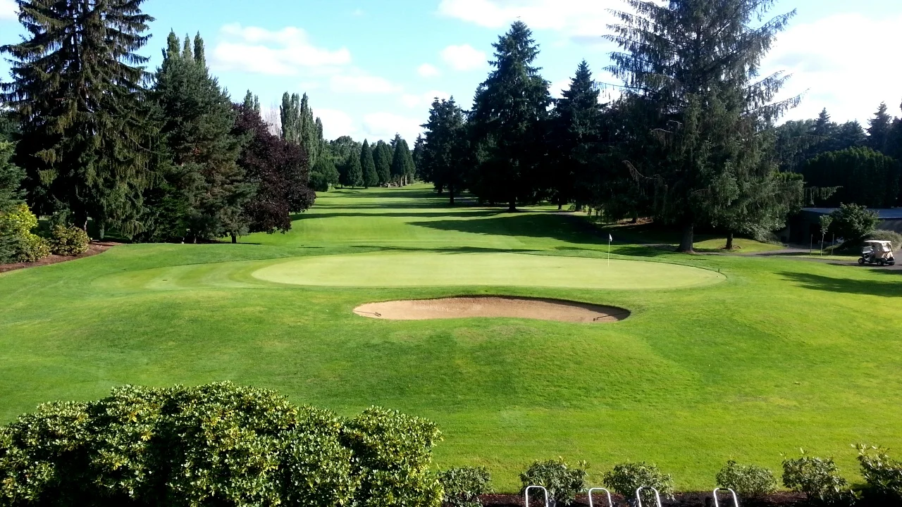 Golf Course 2.jpg