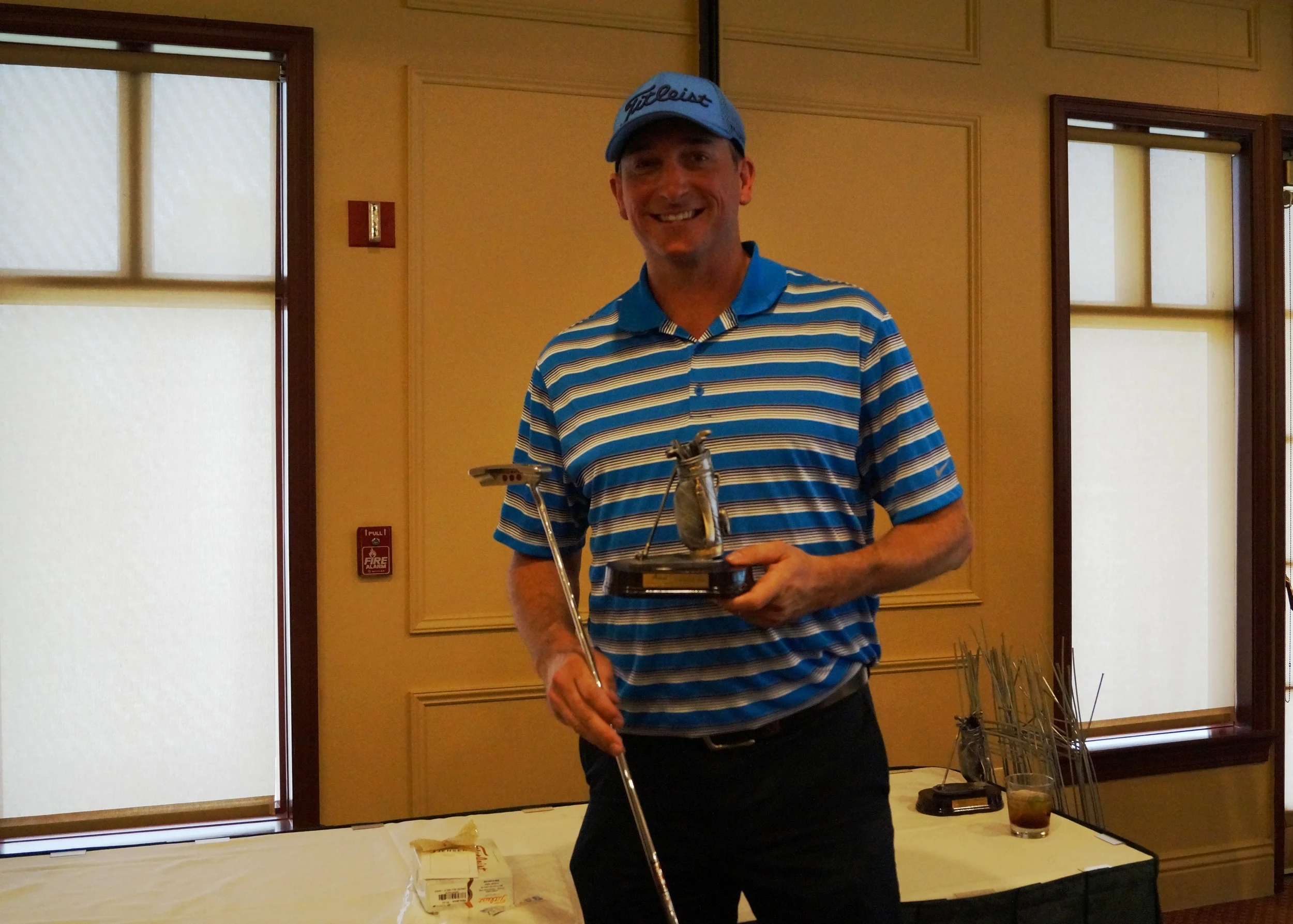  Bo Ballard Wins the Putting Contest in the Putt Off 