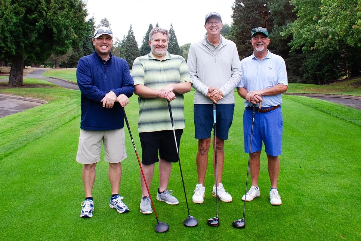 Team 4_8458.jpg