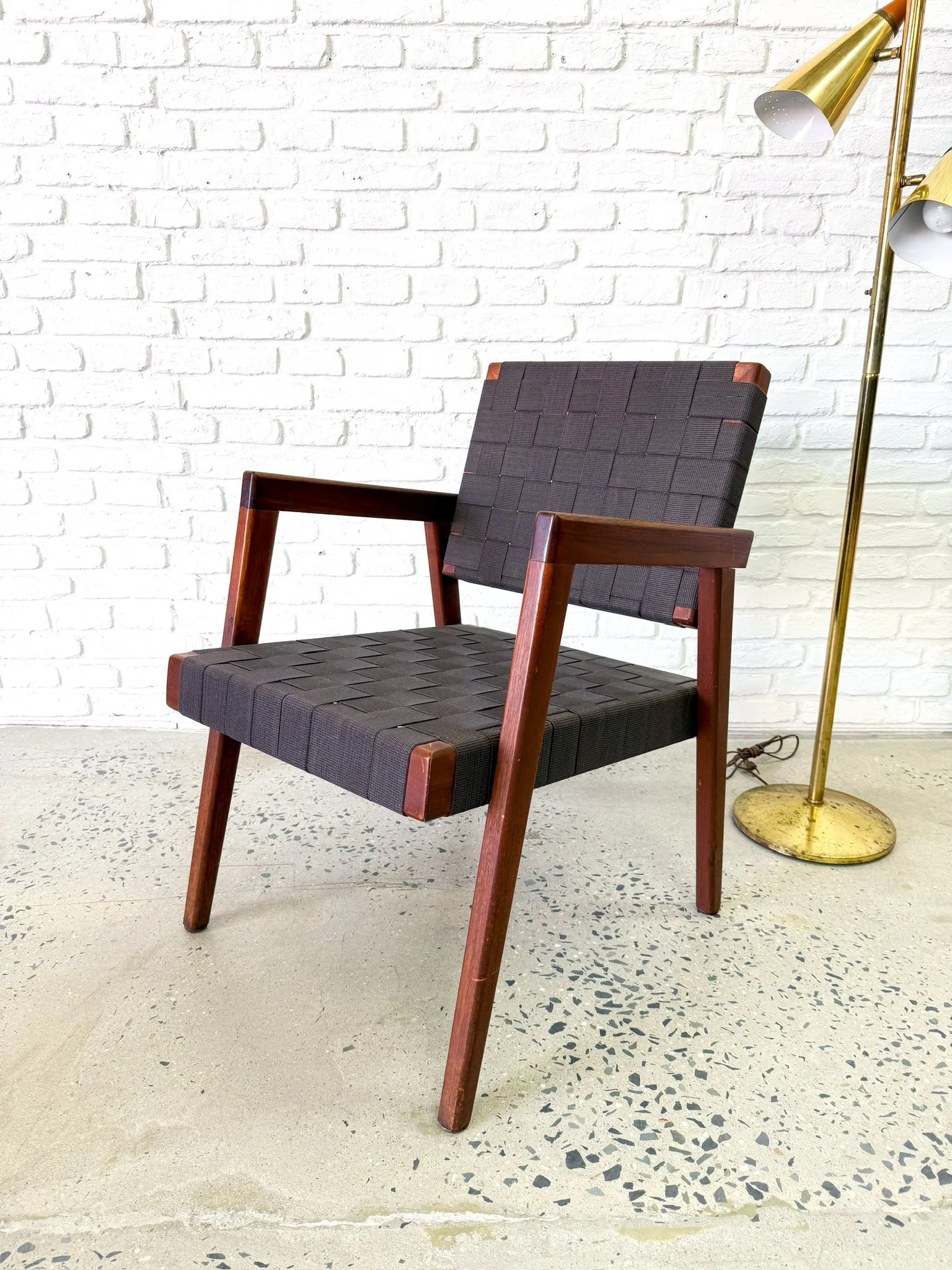 1950s Woven Strap Chair14.JPG