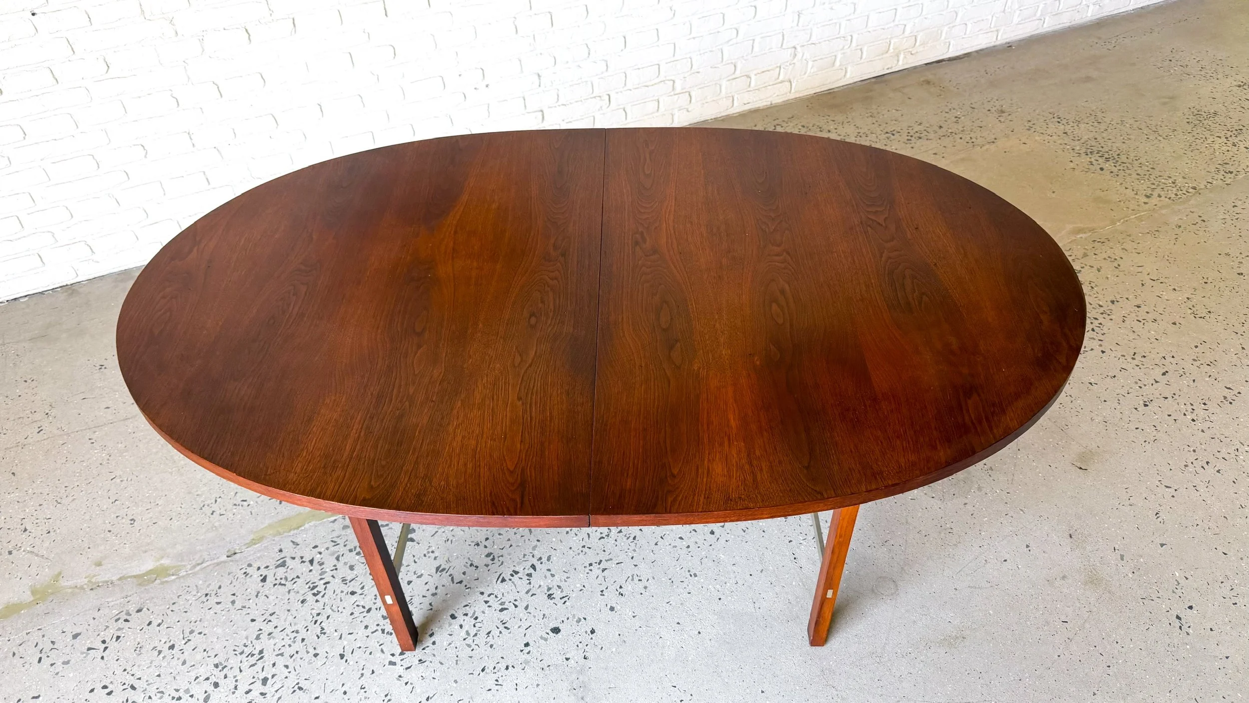 Paul McCobb Walnut Dining Table18.jpg
