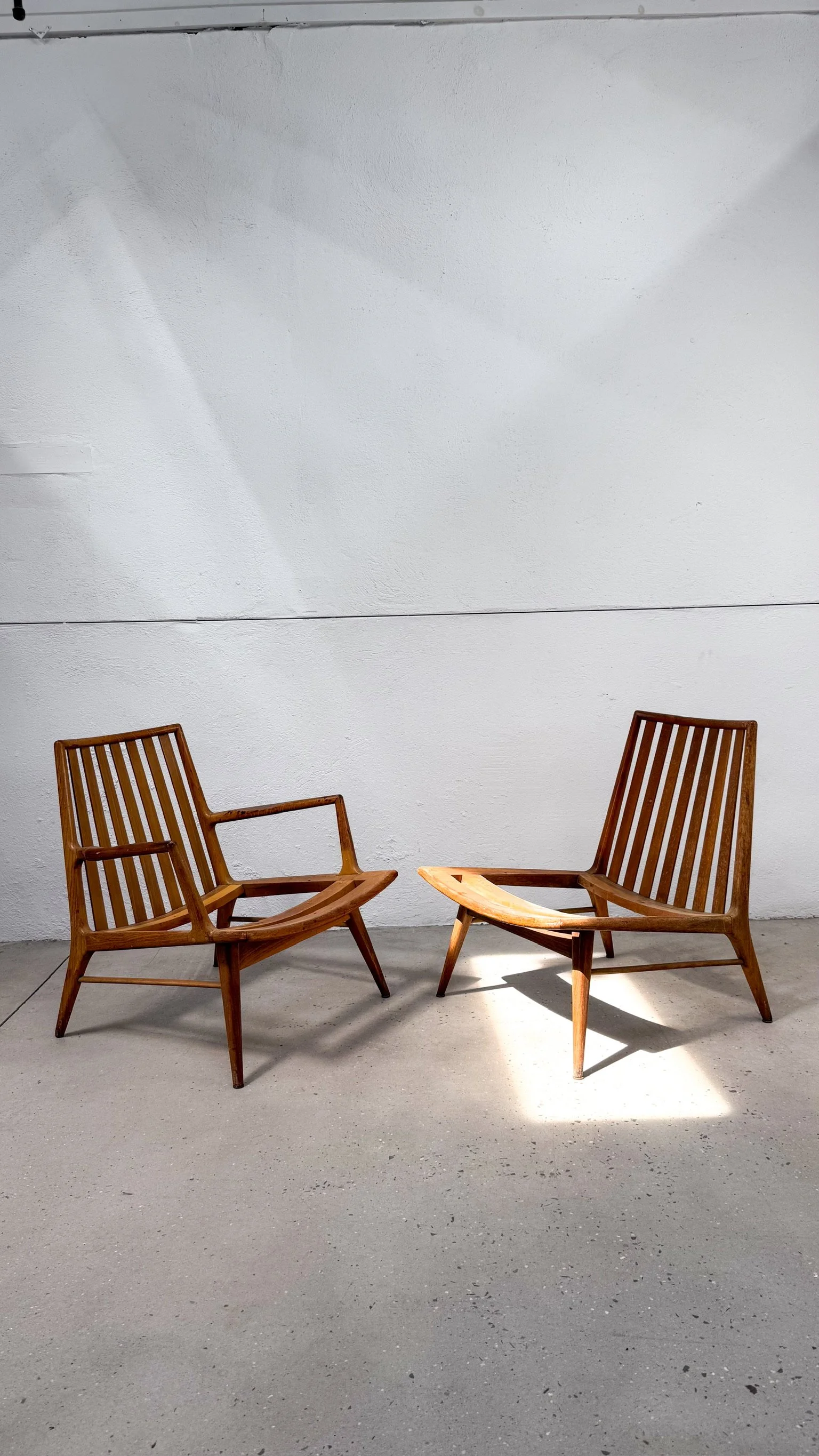 Grosfeld House Chair Pair Mid Century Modern6.JPG
