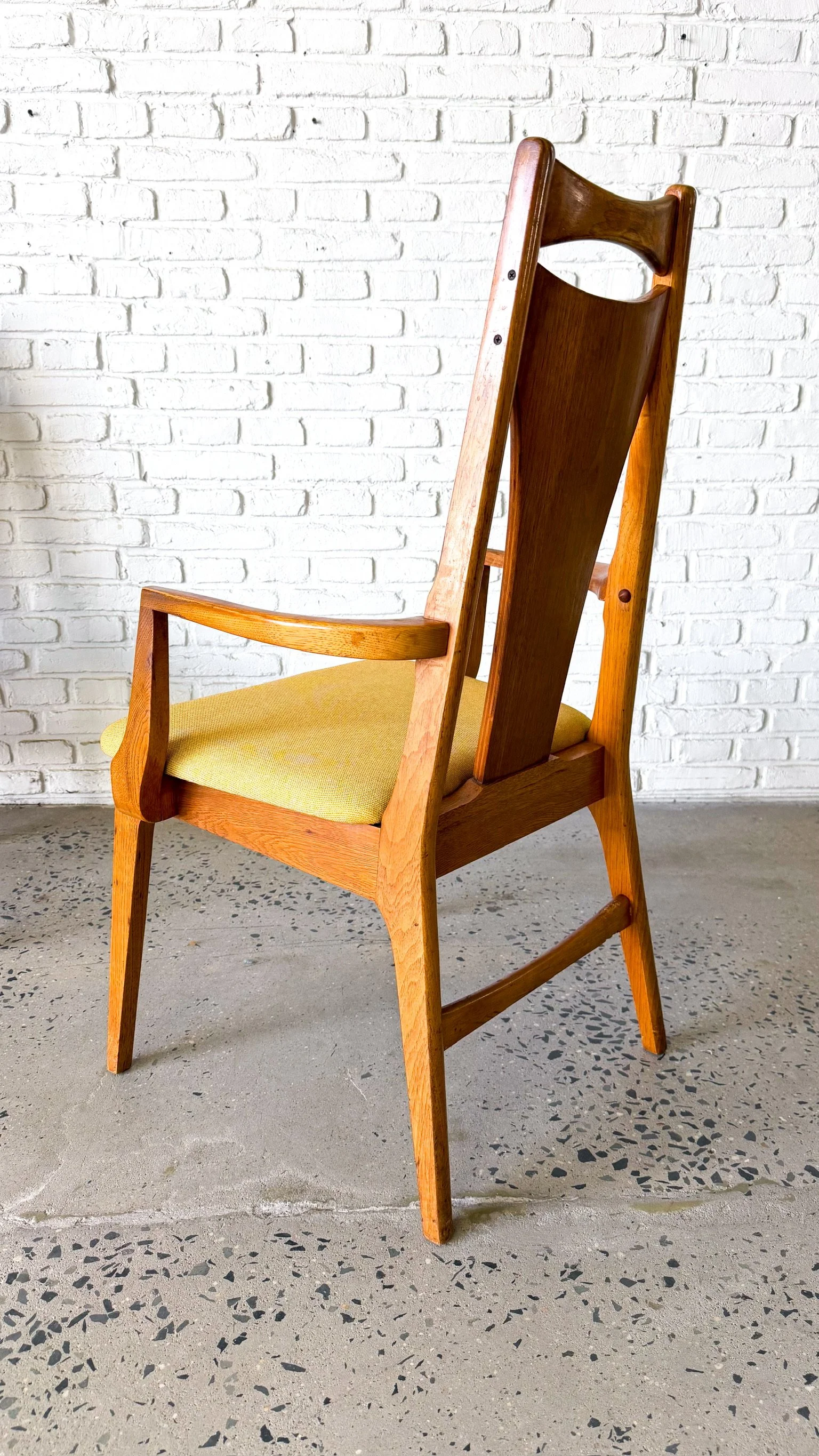 Young Manufacturing Dining Chairs Set of Six with New Upholstery10.jpg