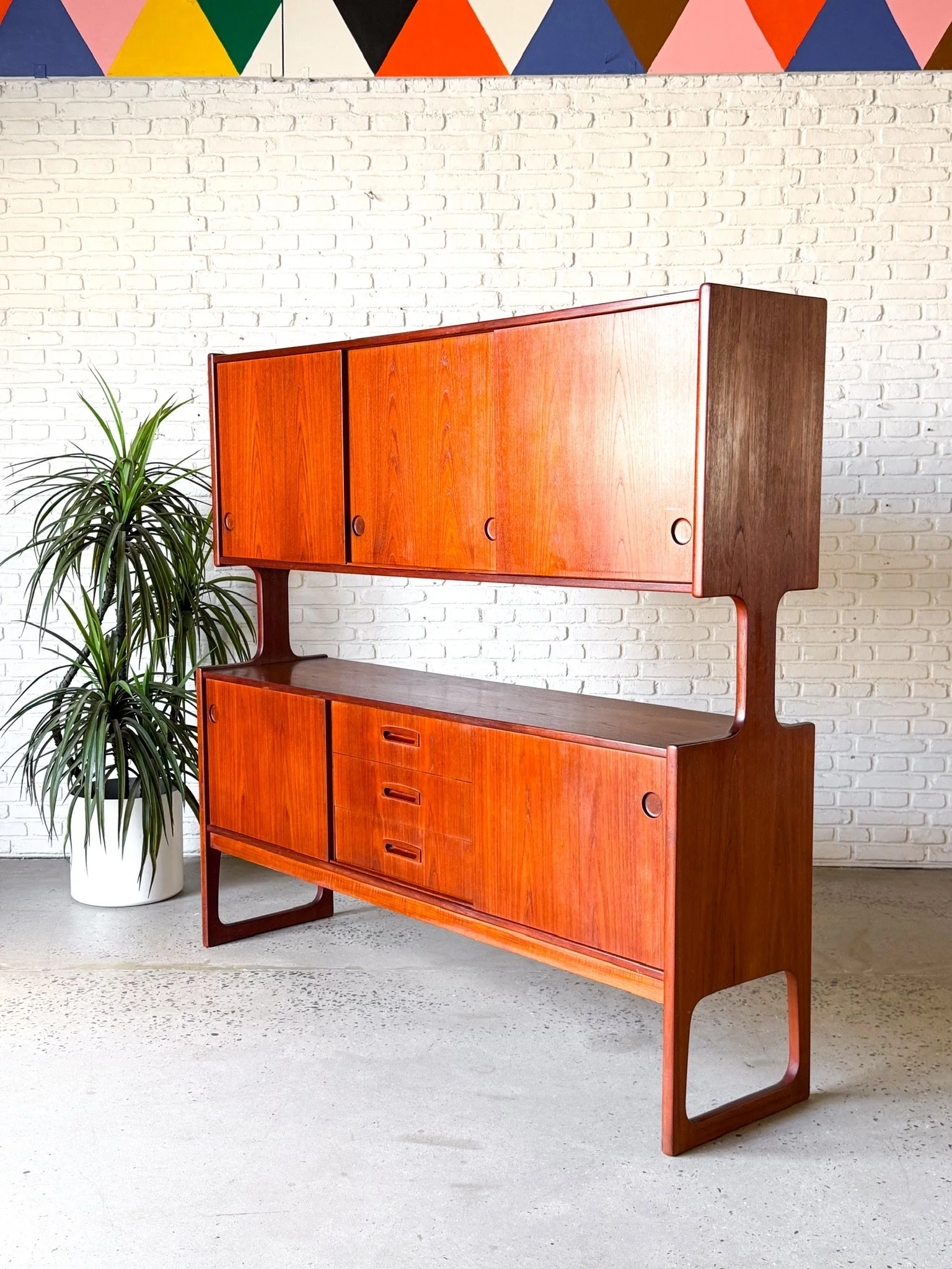 teak single piece hutch or room divider22.jpg