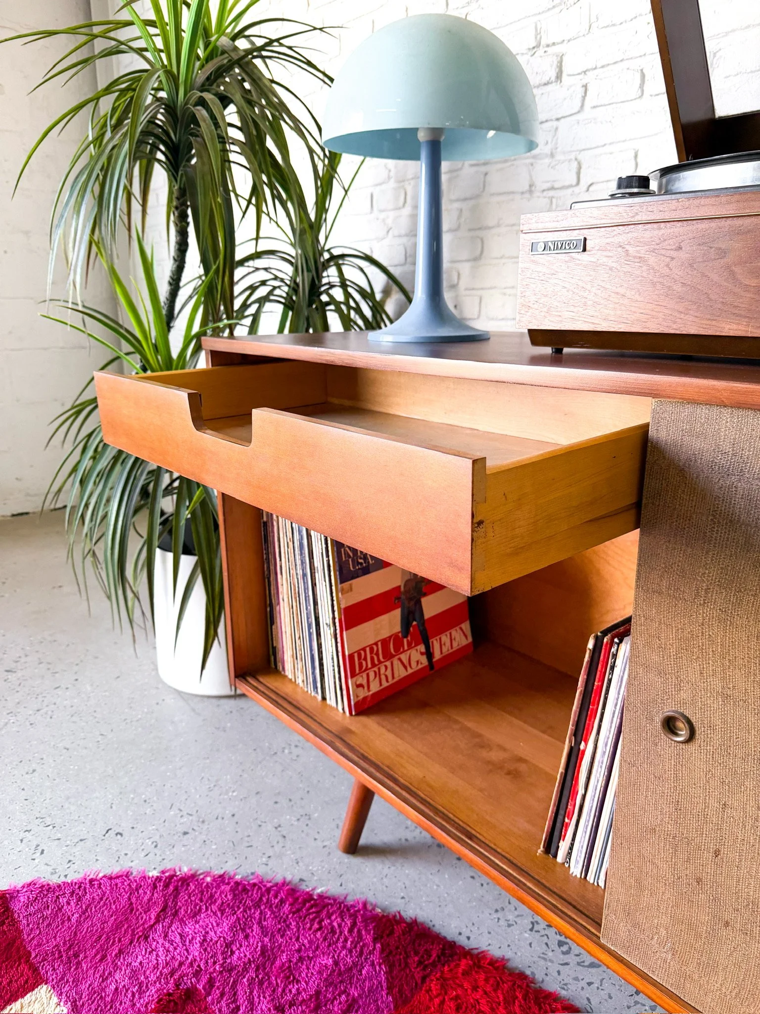 Paul McCobb Credenza and Record Cabinet20.jpg
