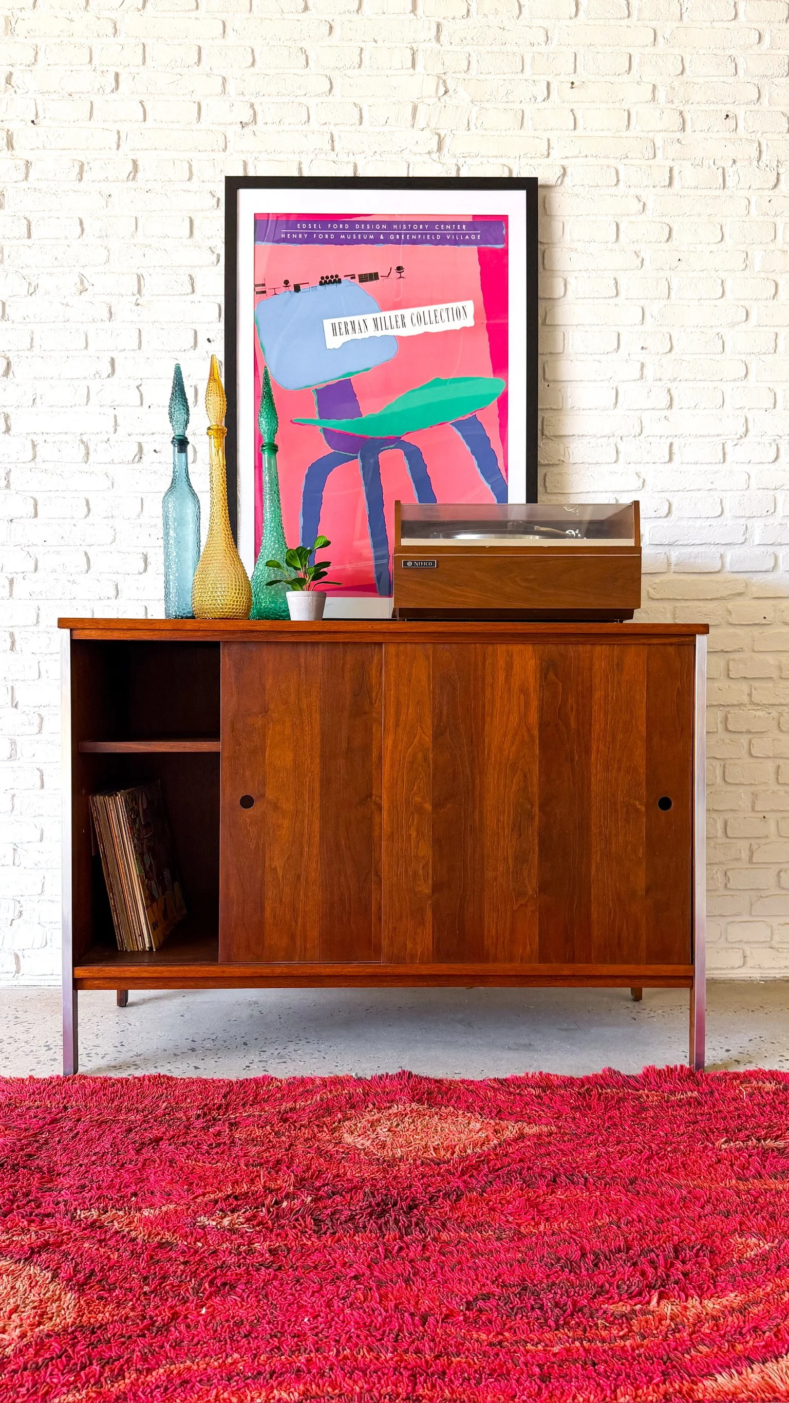 Paul McCobb Linear Group Walnut Credenzas1.jpg
