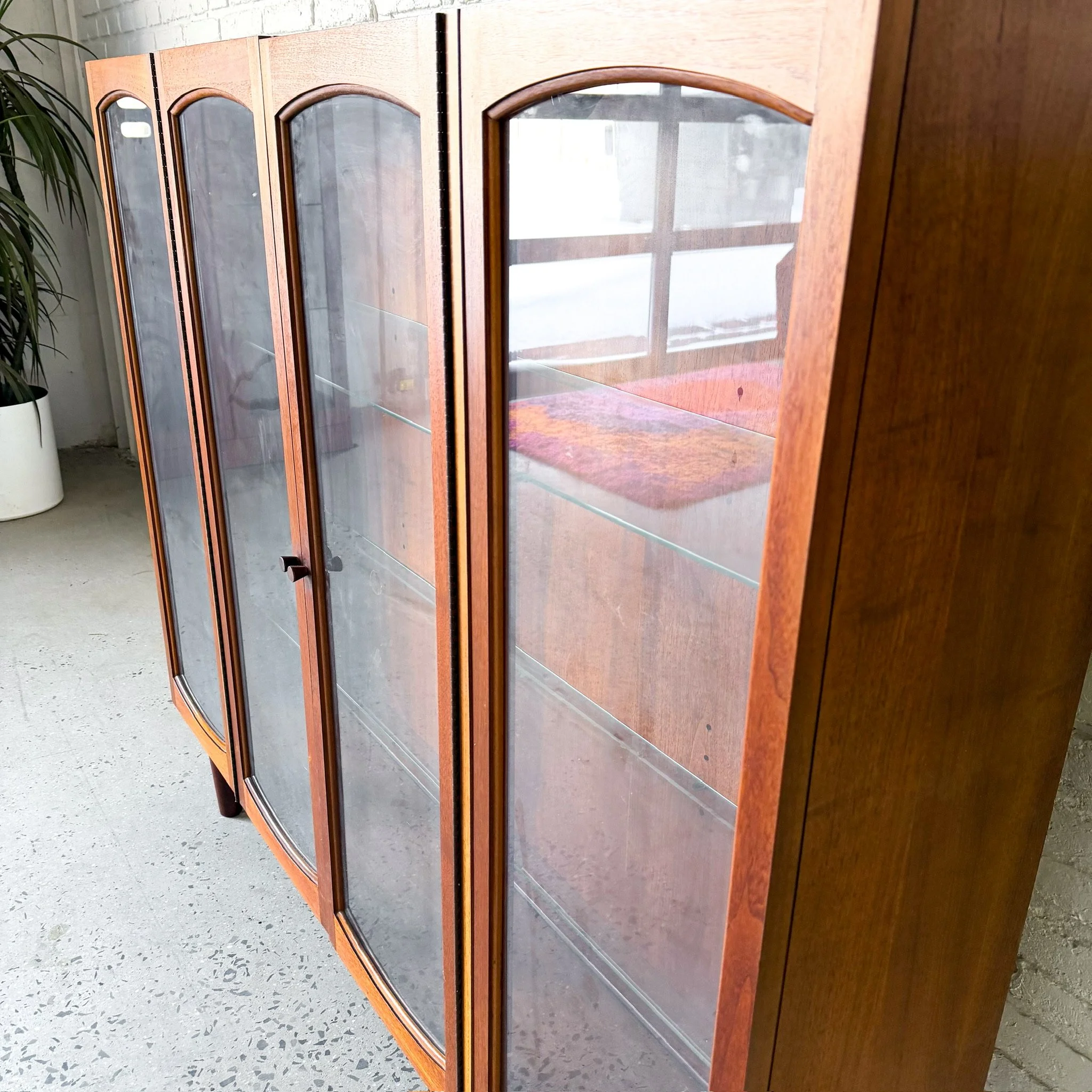 Mid Century Modern Walnut and Glass Curio Cabinet5.jpg