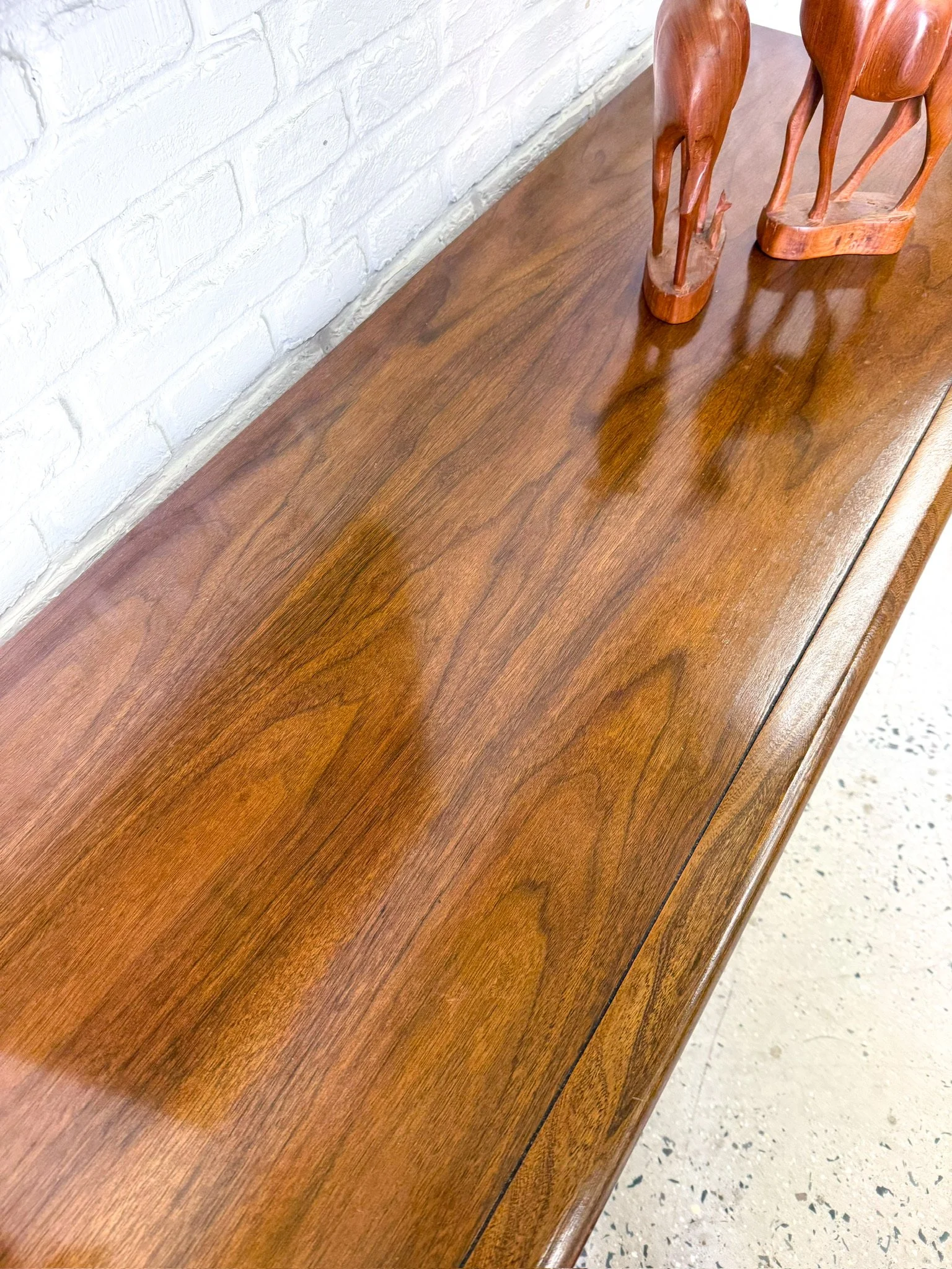 Diamond Front Bedroom Set27.JPG