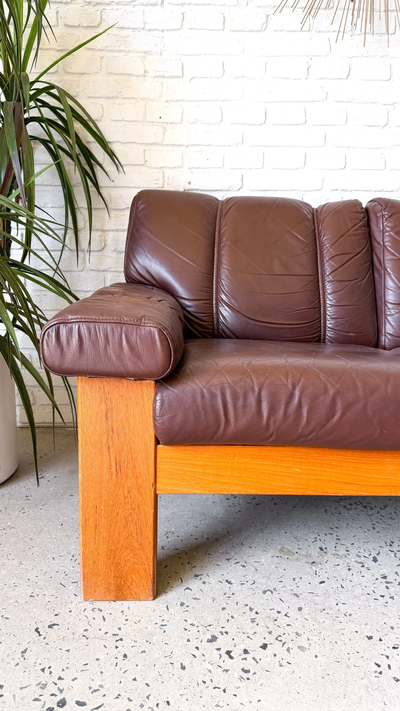 Danish Teak Leather Sofa8.jpg