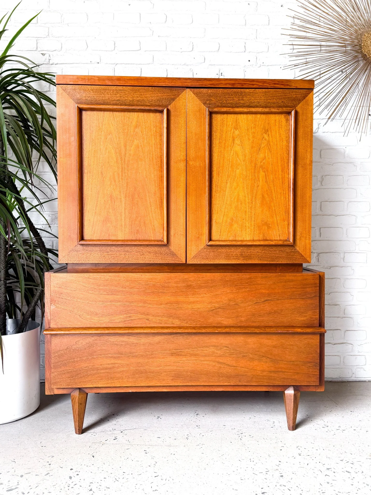 American of Martinsville Walnut Bedroom Set 2.jpg