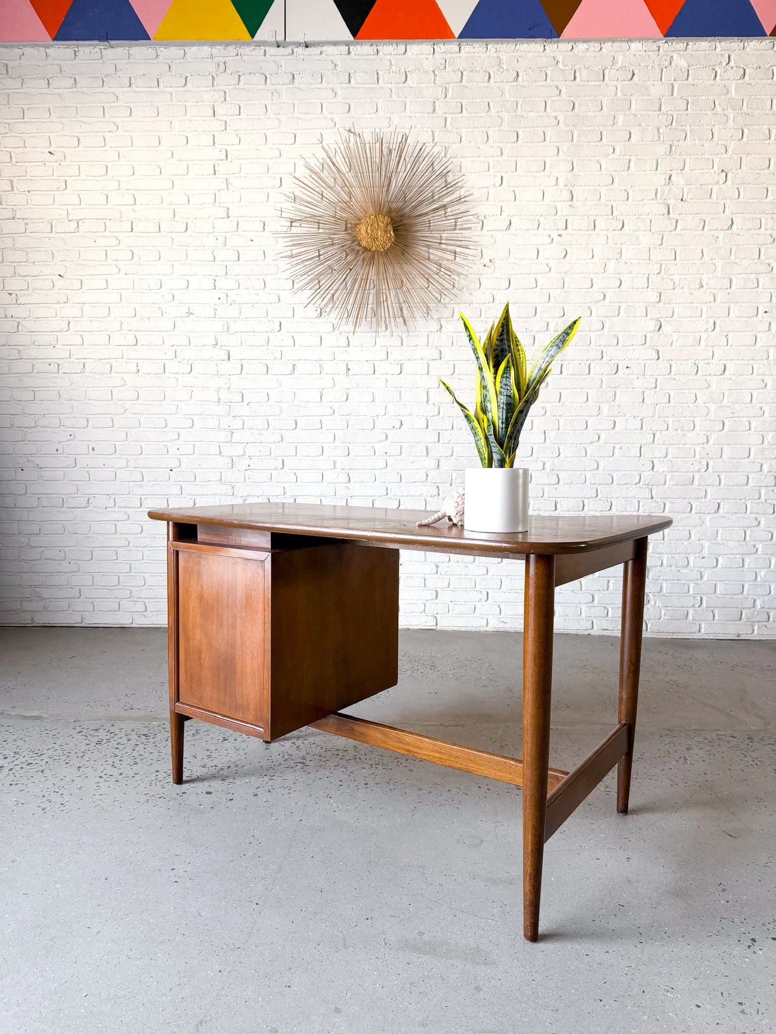 Drexel Dania Small Desk15.jpg