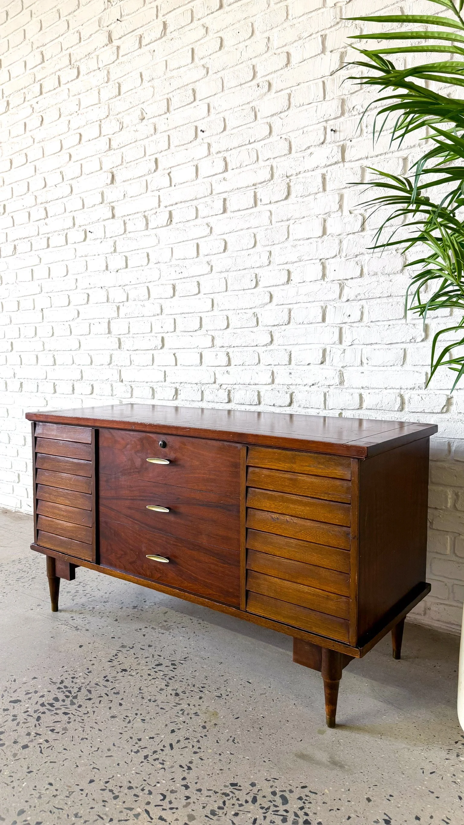 Lane cedar chest5.jpg