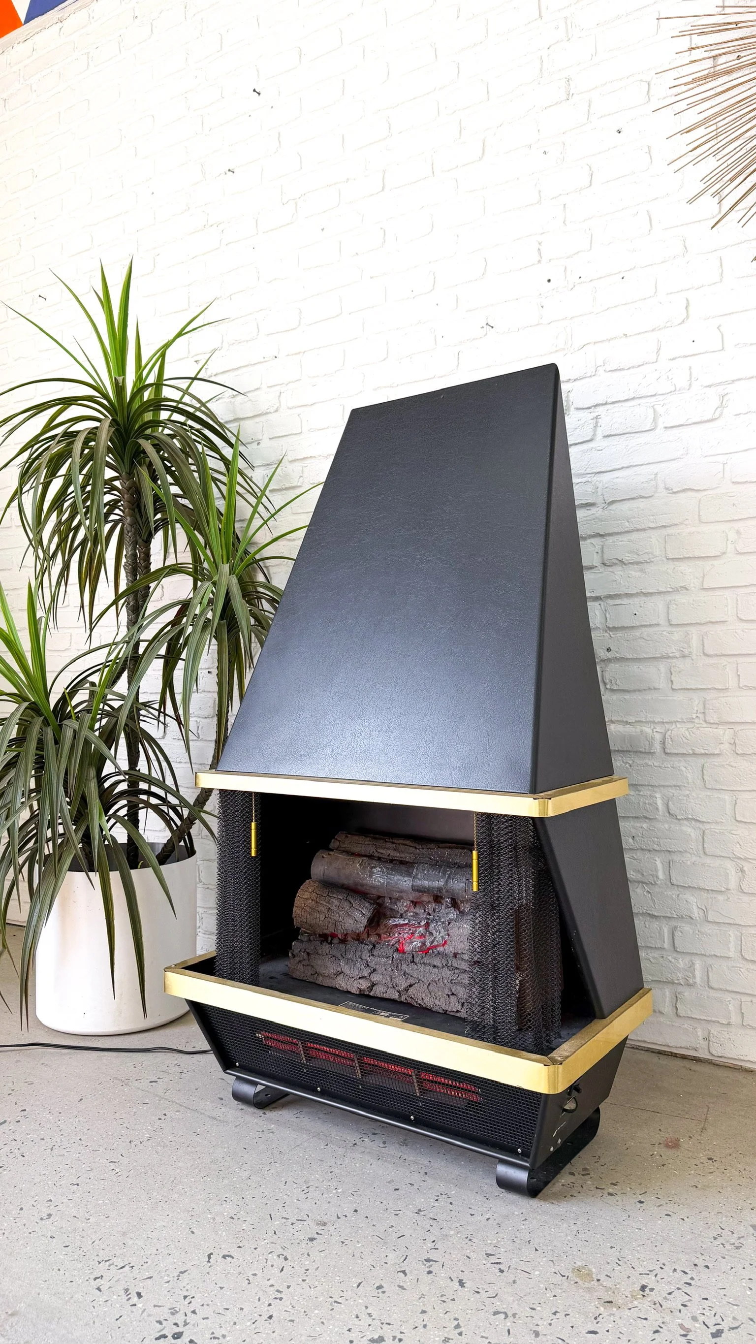 1970’s Arvin Electric Fireplace2.jpg