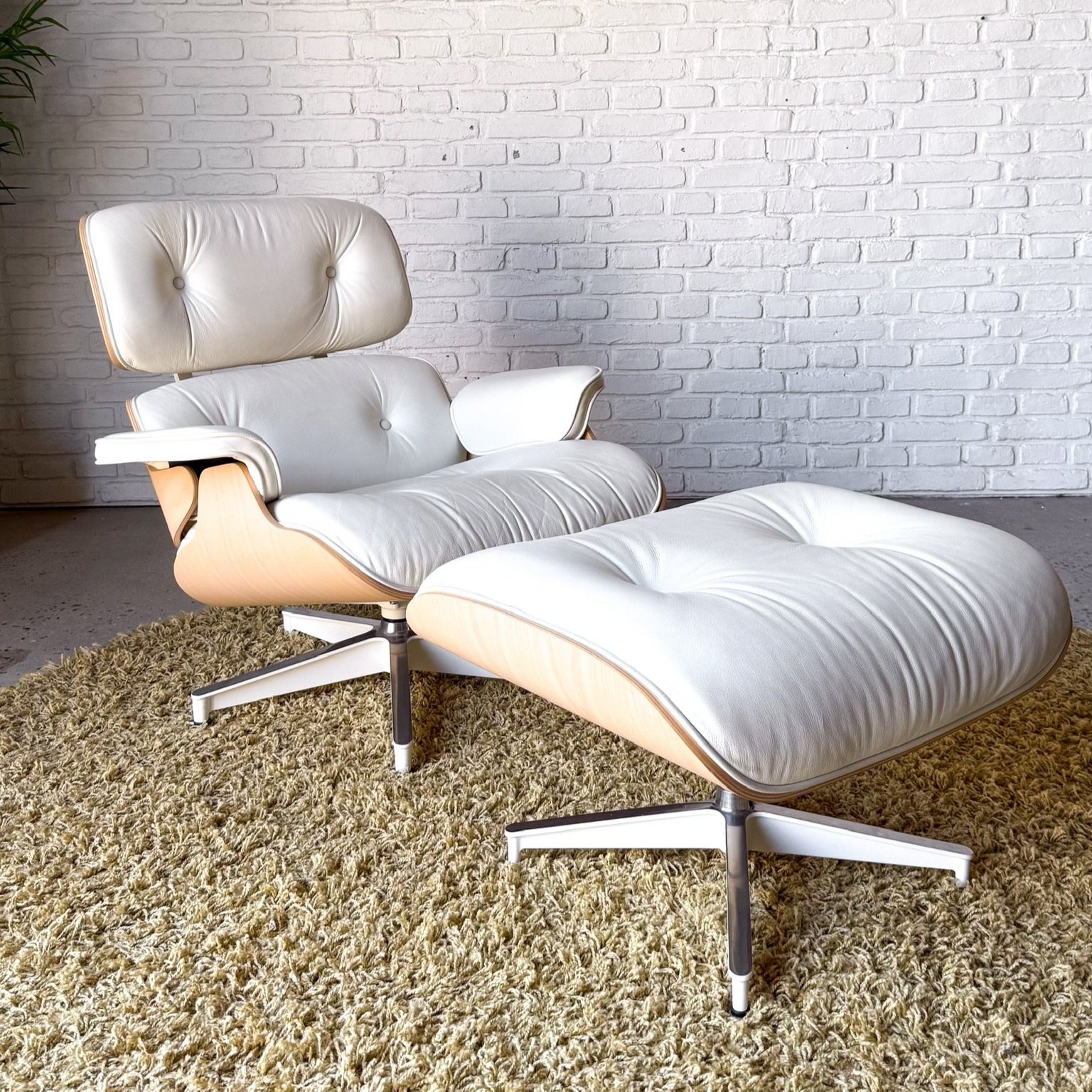 Limited Edition Ivory Leather Original Eames Lounge Chair and Ottoman circa 2012