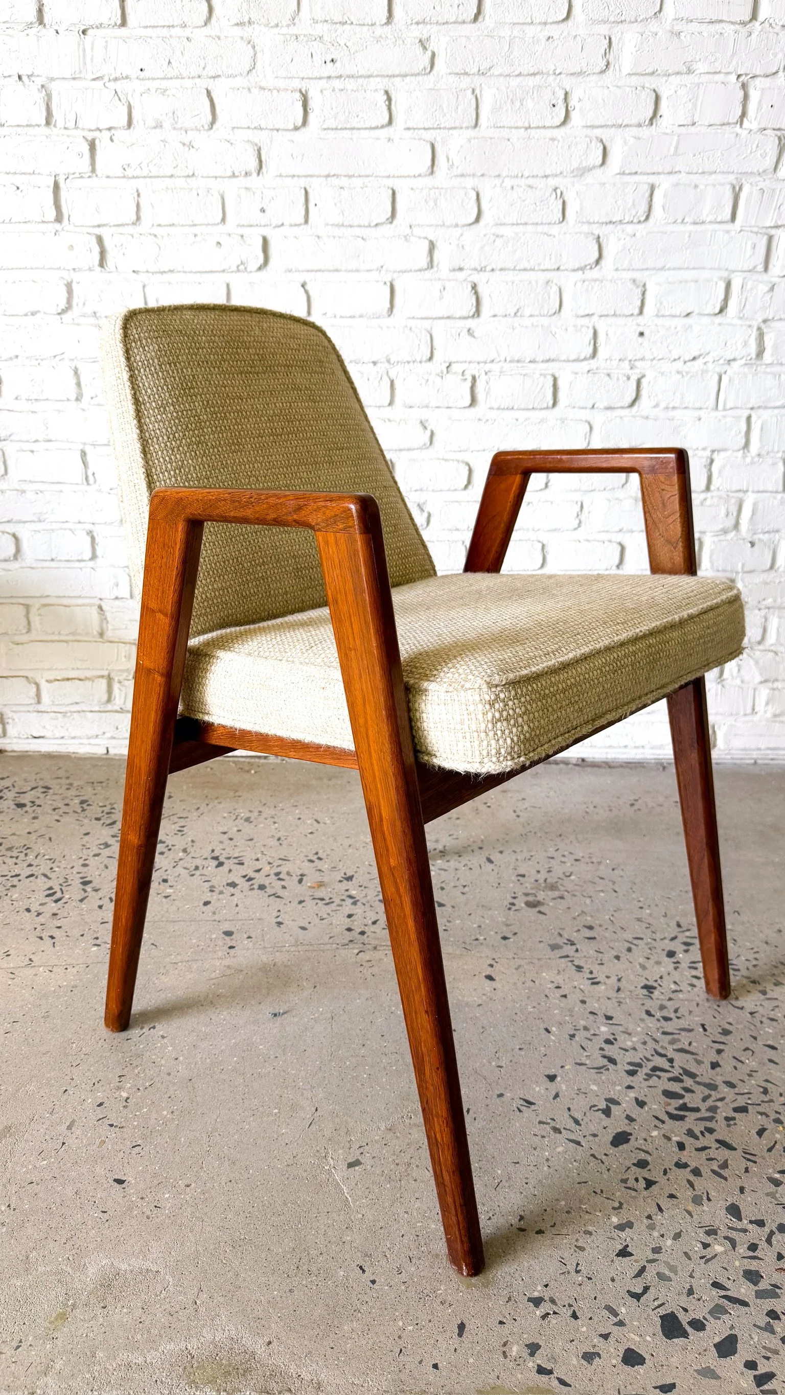 Mel Smilow Solid Walnut Set of 6 Dining Chairs15.jpg