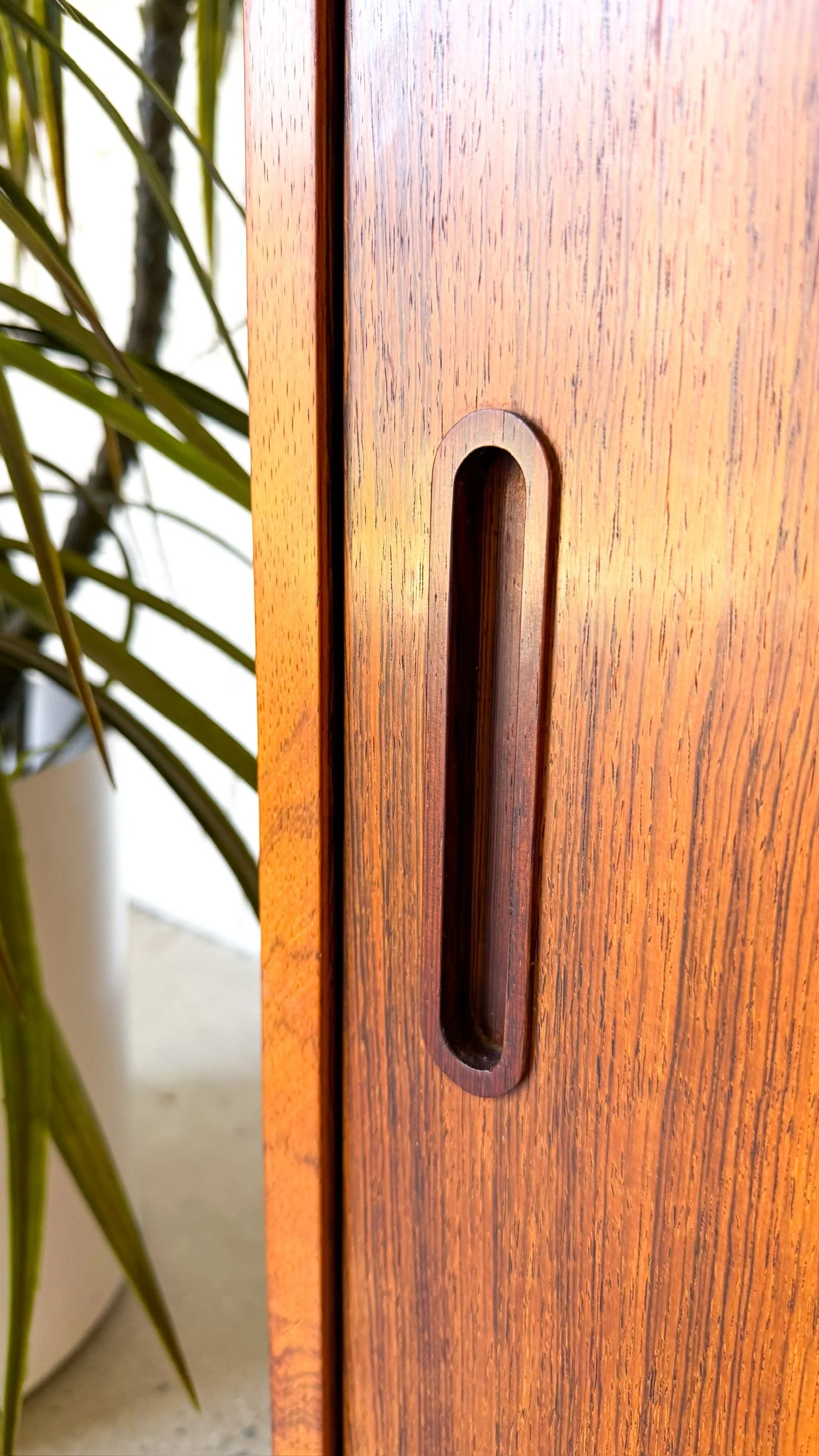 Poul hundevad danish rosewood credenza13.jpg