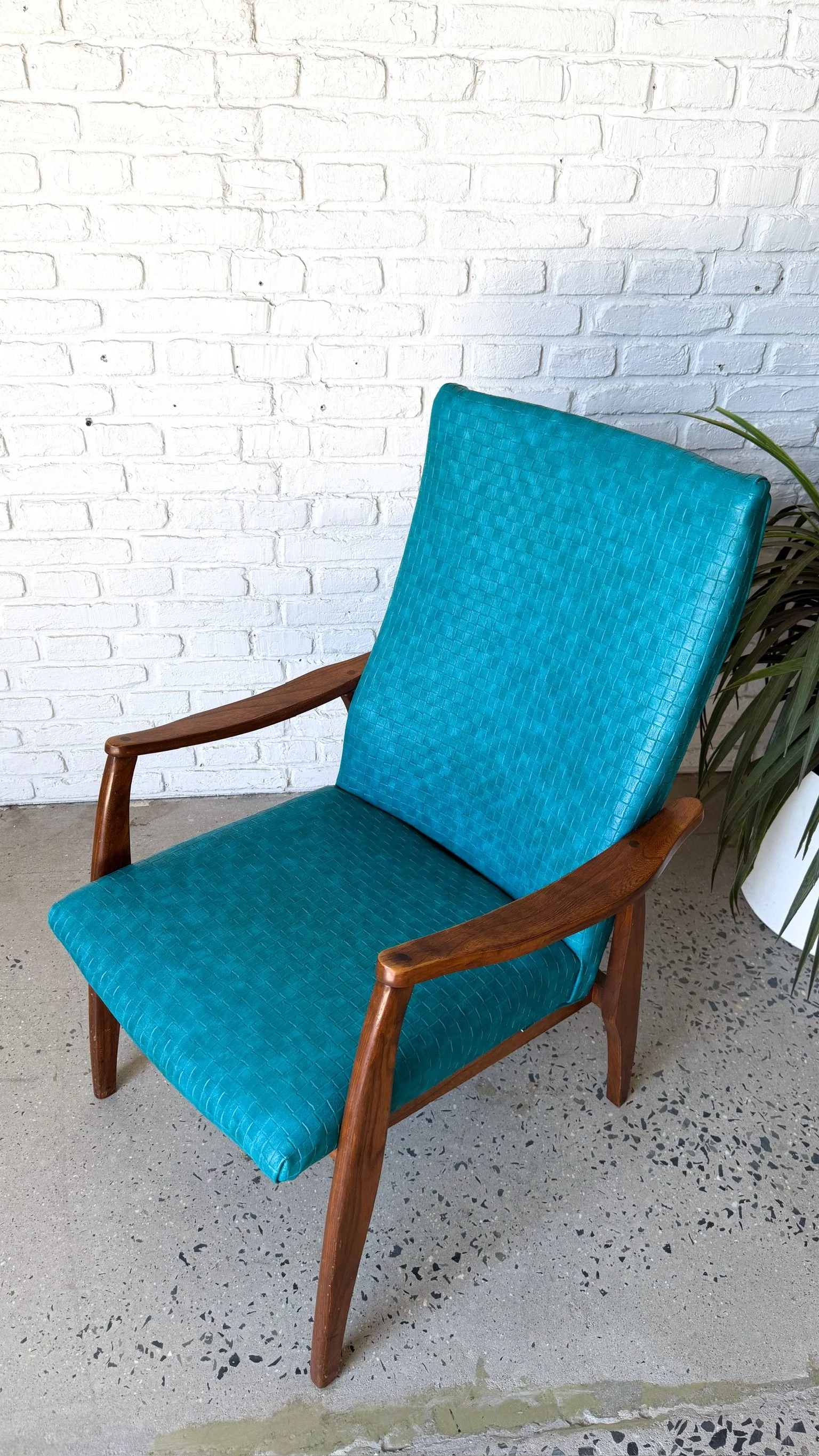 Blue Lounge Chair3.jpg