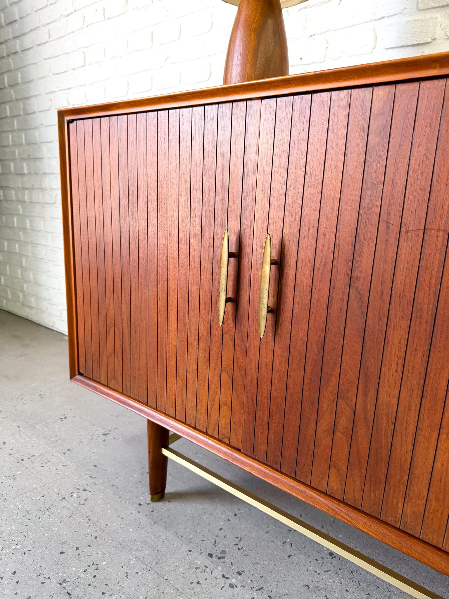 1960s Mid Century Modern Walnut Lowboy Dresser10.jpg