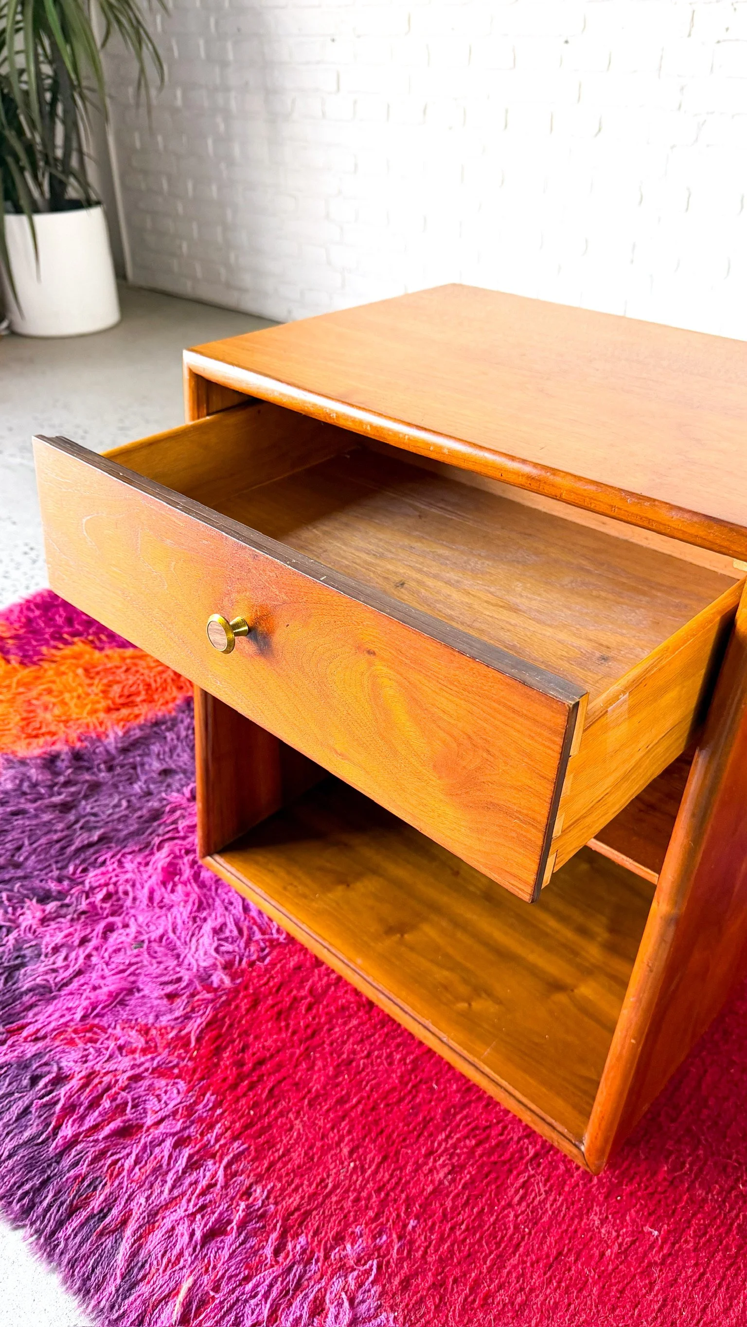 Drexel Declaration Nightstand6.jpg