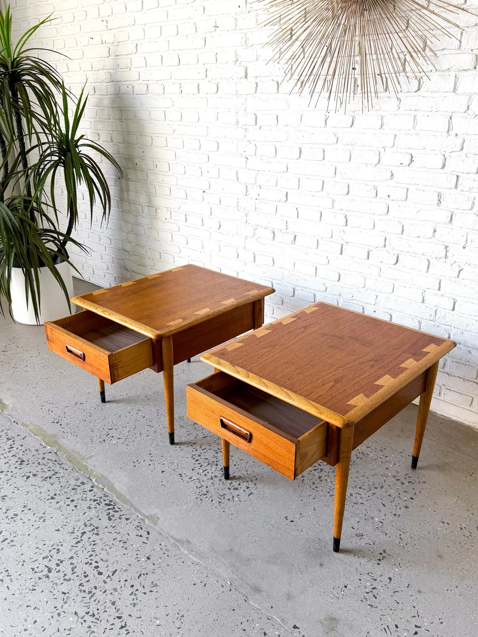 Lane Acclaim Side Tables Pair11.jpg