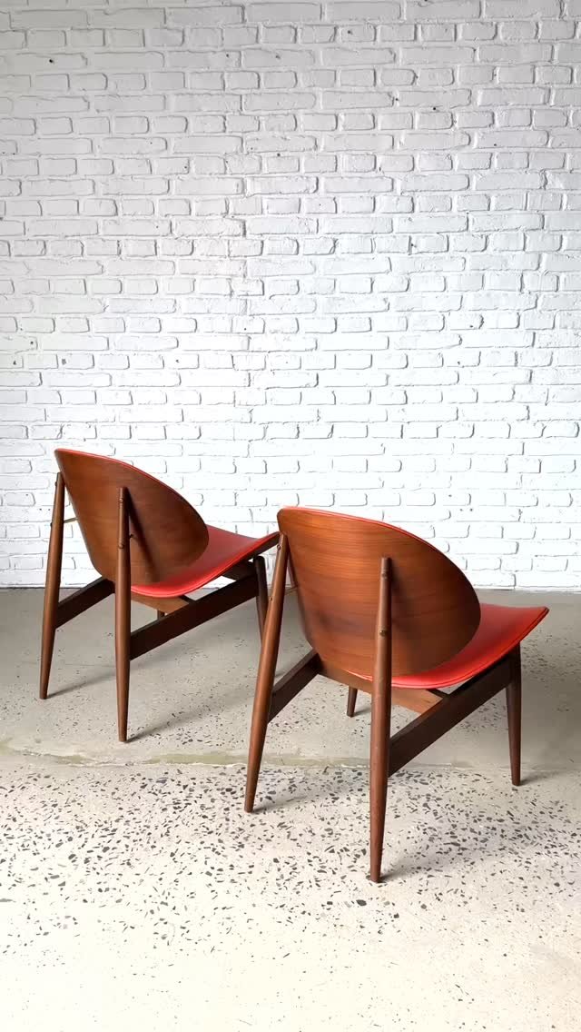 These sold in person before we could ever post them online anywhere.
Come to the warehouse sale this weekend and get first crack at the newest pieces we’ve gotten.
#Asburypark #asburyparknj #greetingsfromasburypark #fluxmodern #design #nyc