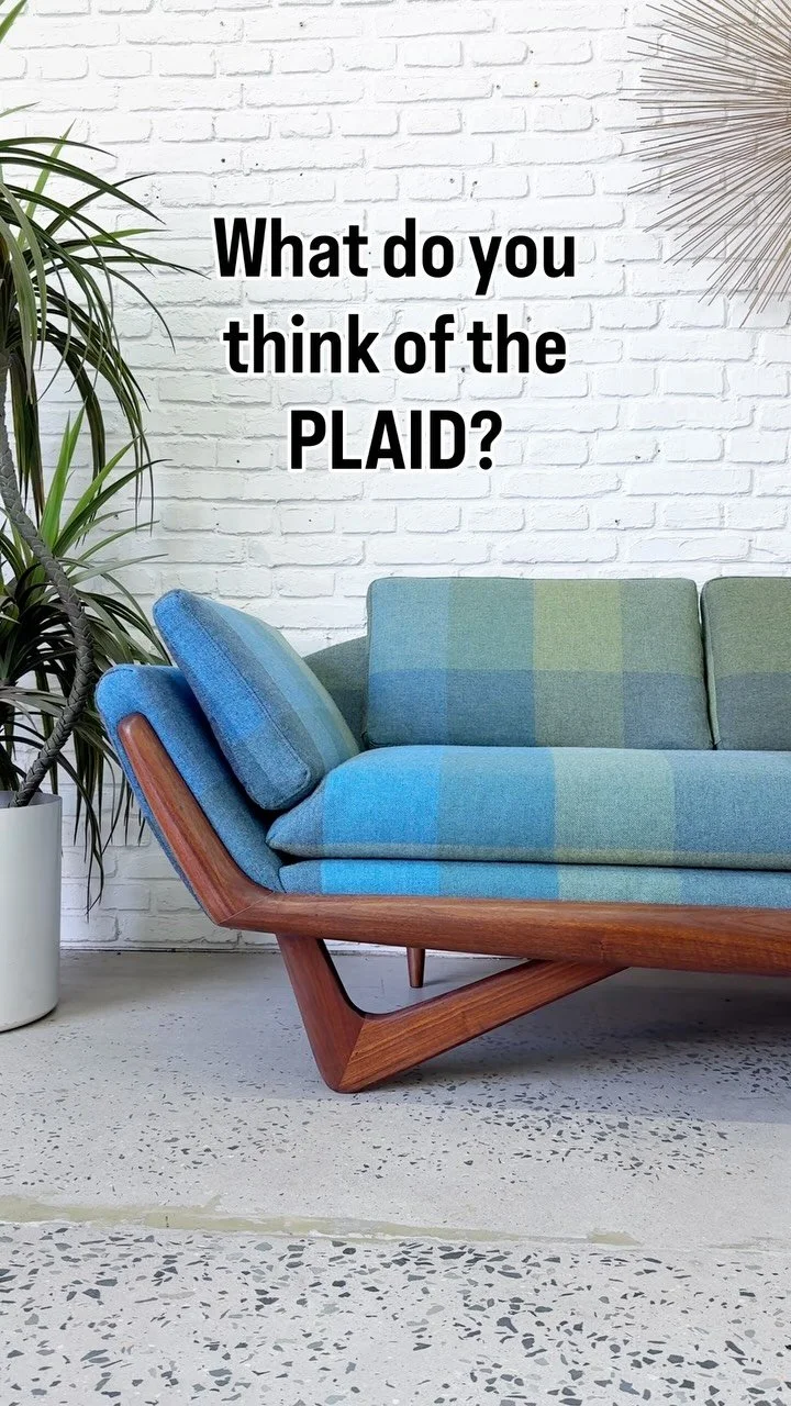 Listen, when somebody buys a Pearsall sofa from us, and they want this HUGE Maharam plaid, we make it happen. 😄
Go BOLD or go home right?
Your thoughts?
Great job by @theonceovertwice for the execution. 💪🏼 👌🏼
#pearsall #adrianpearsall #gon
