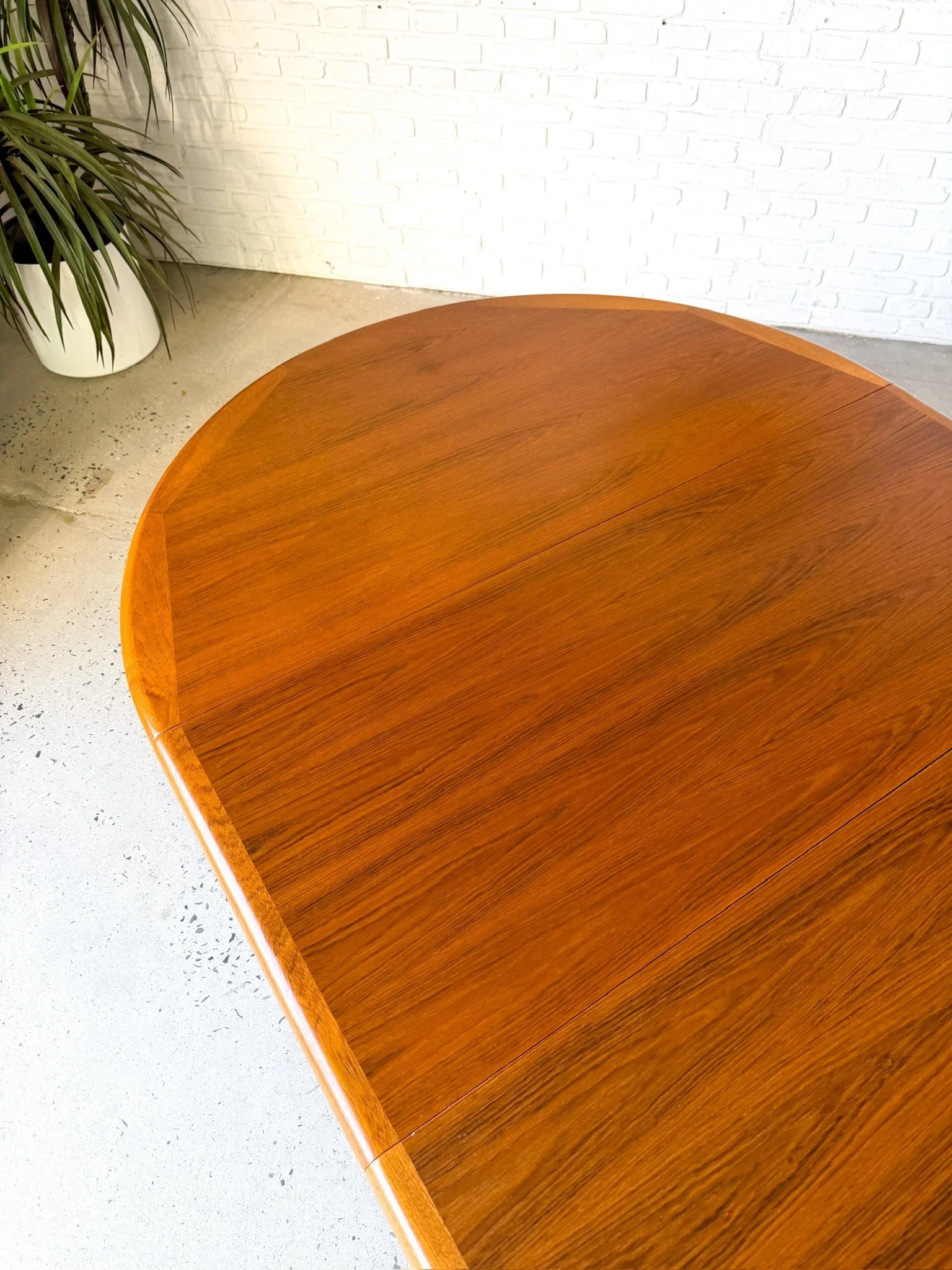 Danish teak circular dining table with two large leaves7.jpg